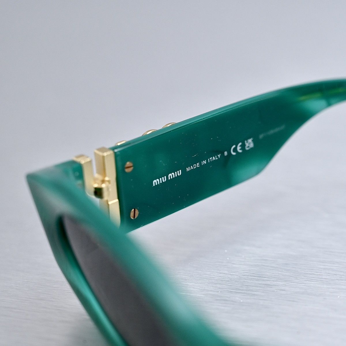 Miu Miu MIU MIU 0MU 11WS SUNGLASSES Size ONE SIZE - 4 Thumbnail
