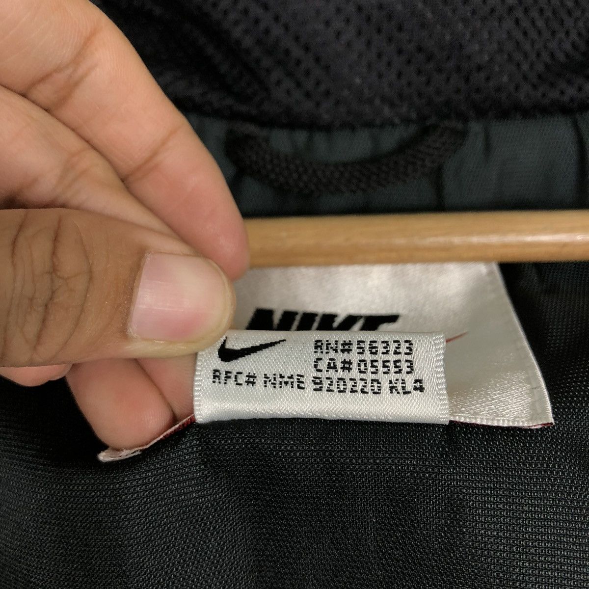 Nike 🔥VINTAGE ANORAK JACKET PULL OVER NIKE BIG SWOOSH Size US XL / EU 56 / 4 - 21 Thumbnail