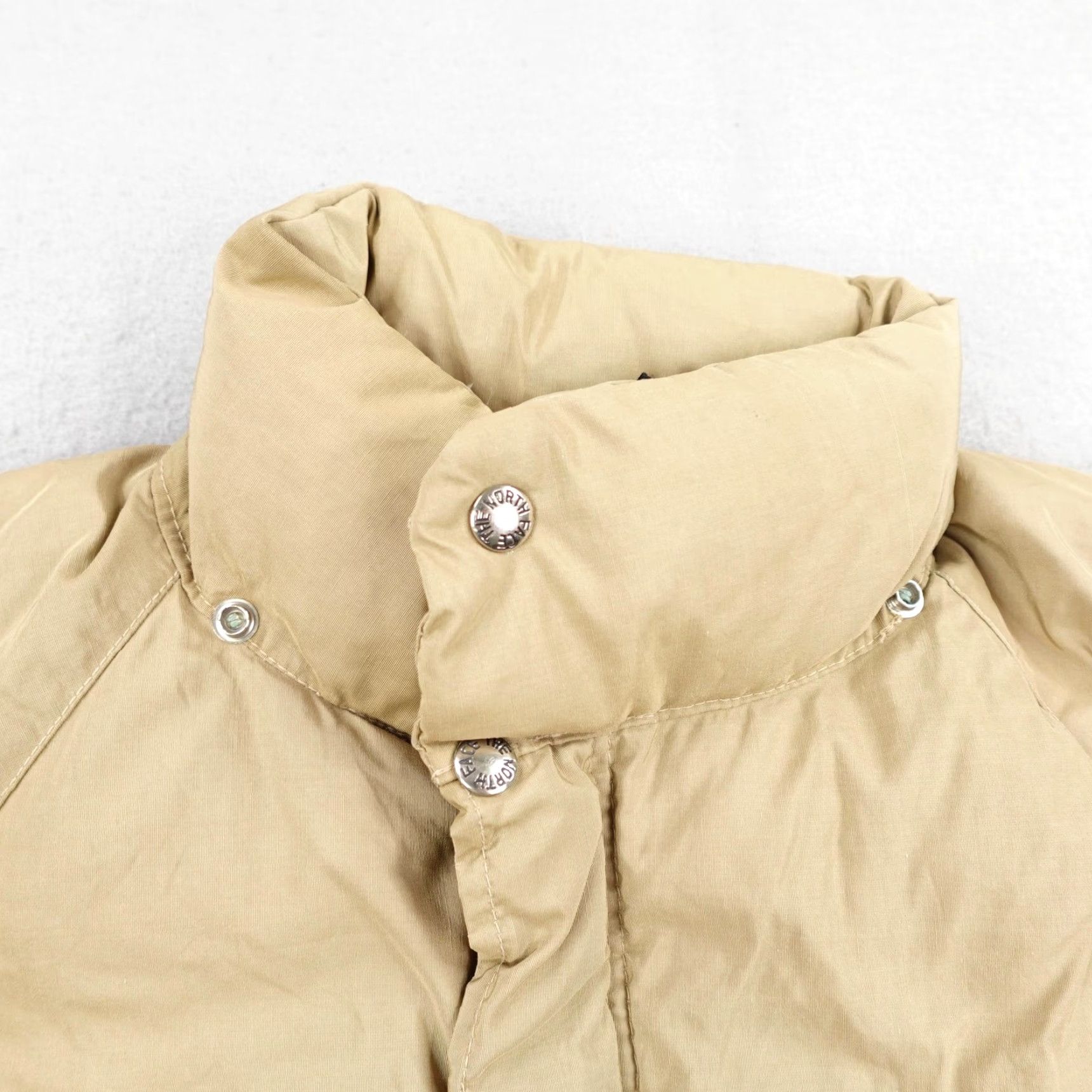 The North Face VINTAGE The North Face Jacket Mens XS Beige Down Parka Puffer Ski Winter Coat 70s Size US XS / EU 42 / 0 - 2 Thumbnail