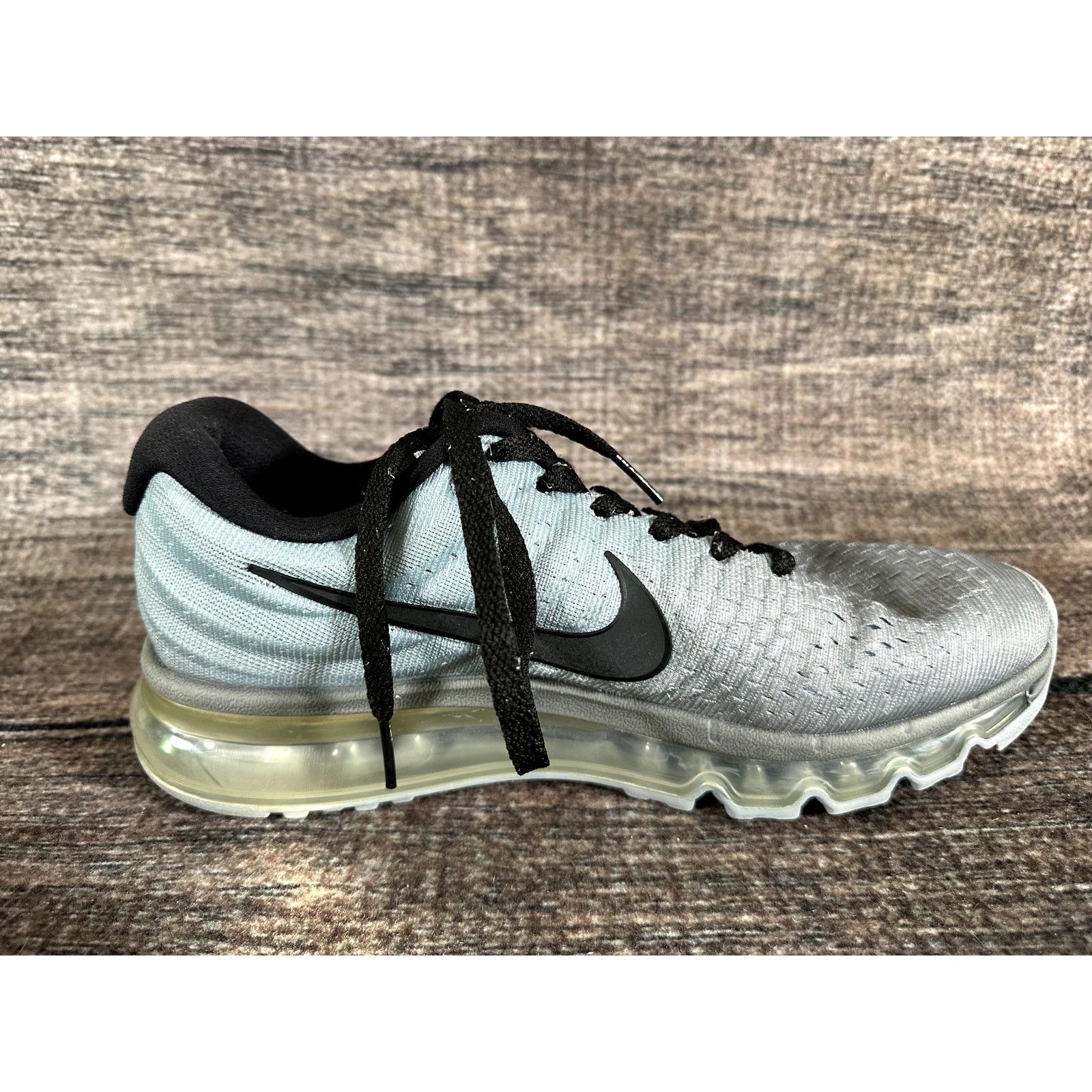 Nike Nike Air Max Sneakers Shoes 2016-2017 Size 8 Grey 849559-003 Size US 8 / EU 41 - 7 Thumbnail