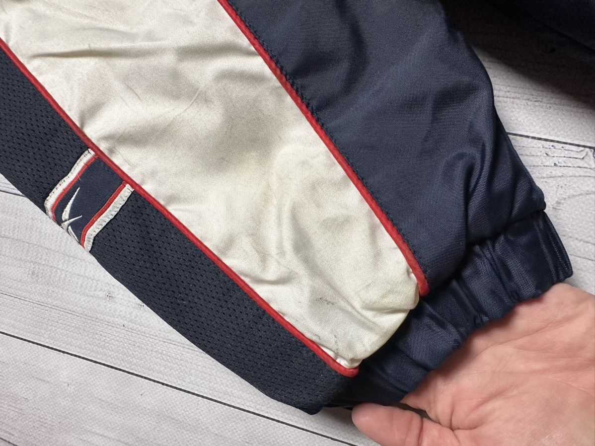 Reebok Vintage Reebok Liverpool soccer parka jacket size XL logo Size US XL / EU 56 / 4 - 8 Thumbnail