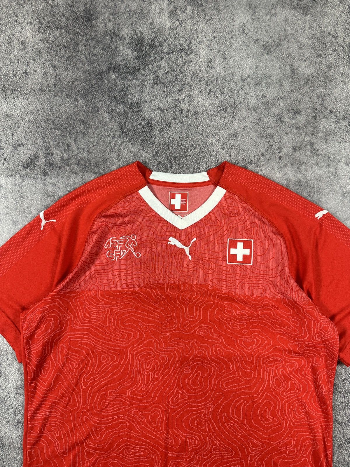 Puma Puma Suisse Soccer Jersey Blokecore Streetwear Rare Style XL Size US XL / EU 56 / 4 - 2 Thumbnail