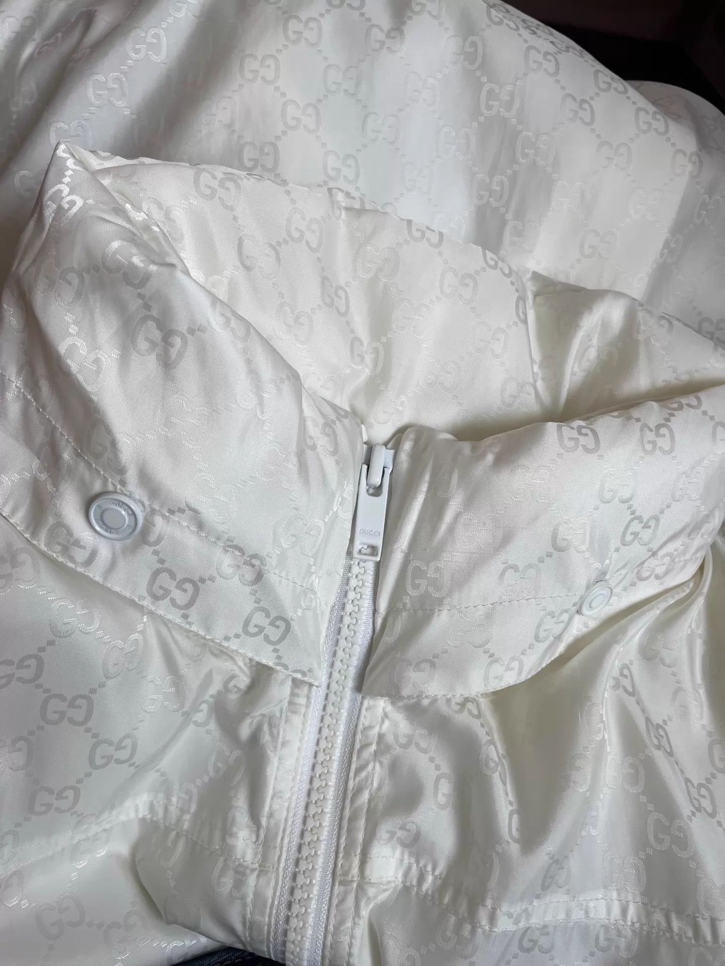 Gucci Gucci Ivory GG All Over Print Thin Hooded Trench S Size S / US 4 / IT 40 - 9 Thumbnail