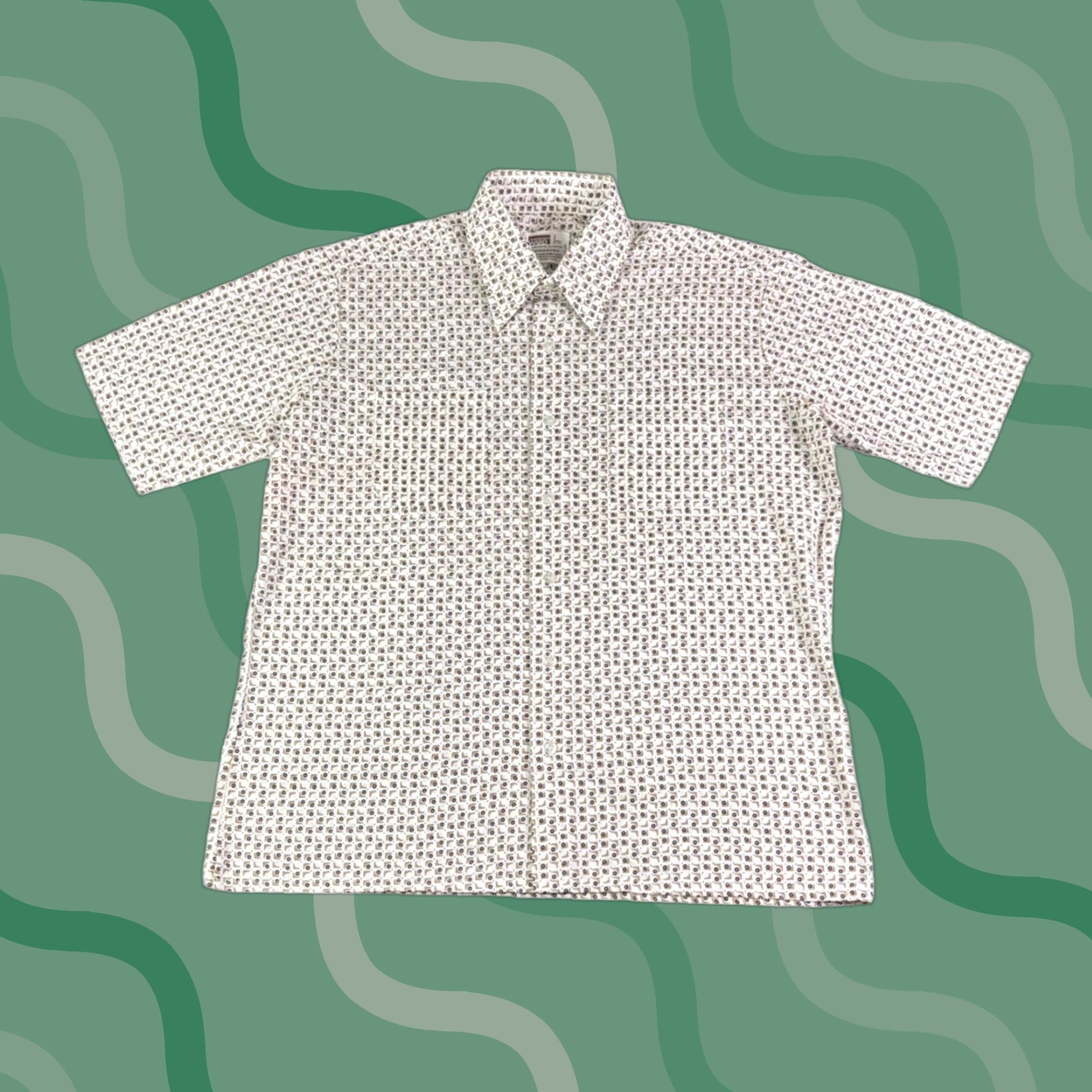 Vintage Montgomery Ward Mens Button-Up Shirt Short Sleeve Geometric Print White Vtg 60s L Slim? No, Regular Size US L / EU 52-54 / 3 - 1 Thumbnail