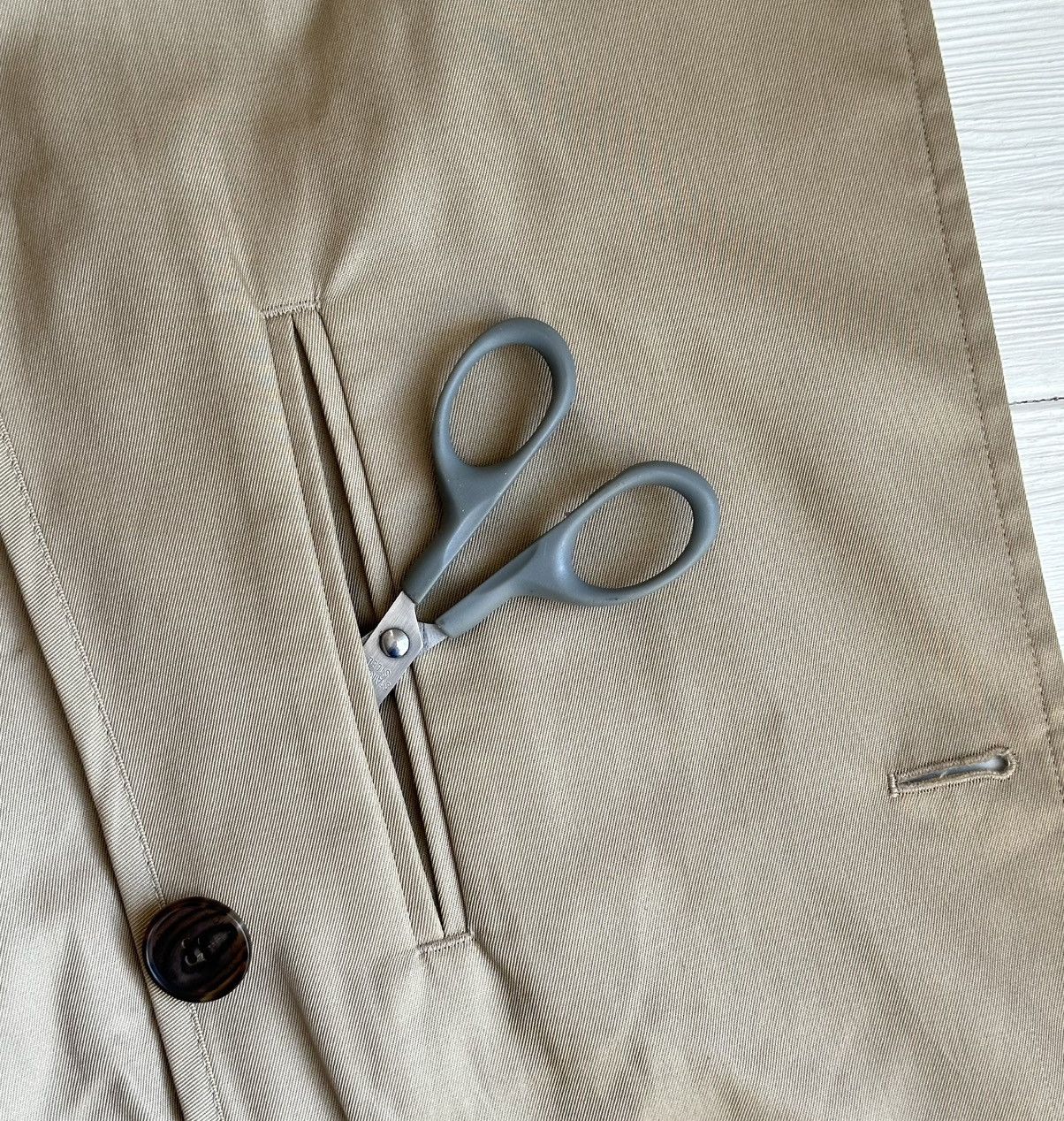 Aquascutum Aquascutum London Double Breasted Trench Coat England Check Size US S / EU 44-46 / 1 - 13 Thumbnail
