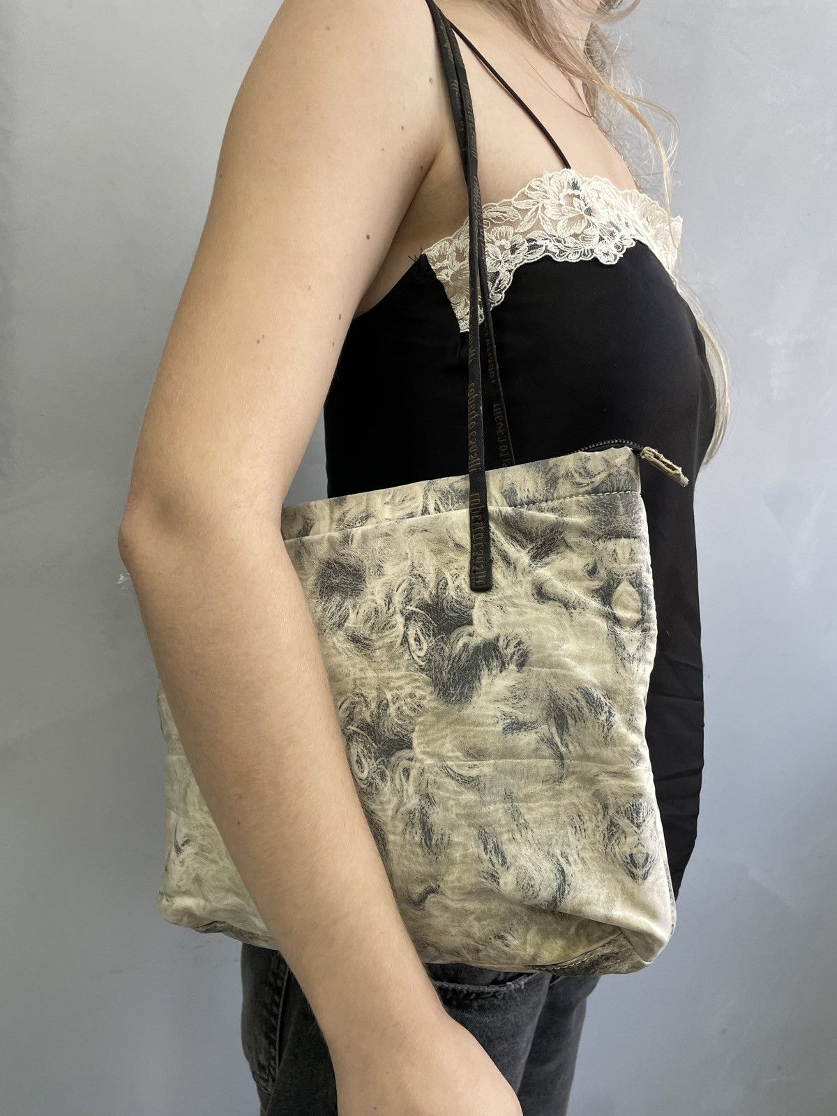 Roberto Cavalli Rare Roberto Cavalli crazy abstract print y2k hand bag Size ONE SIZE - 3 Thumbnail