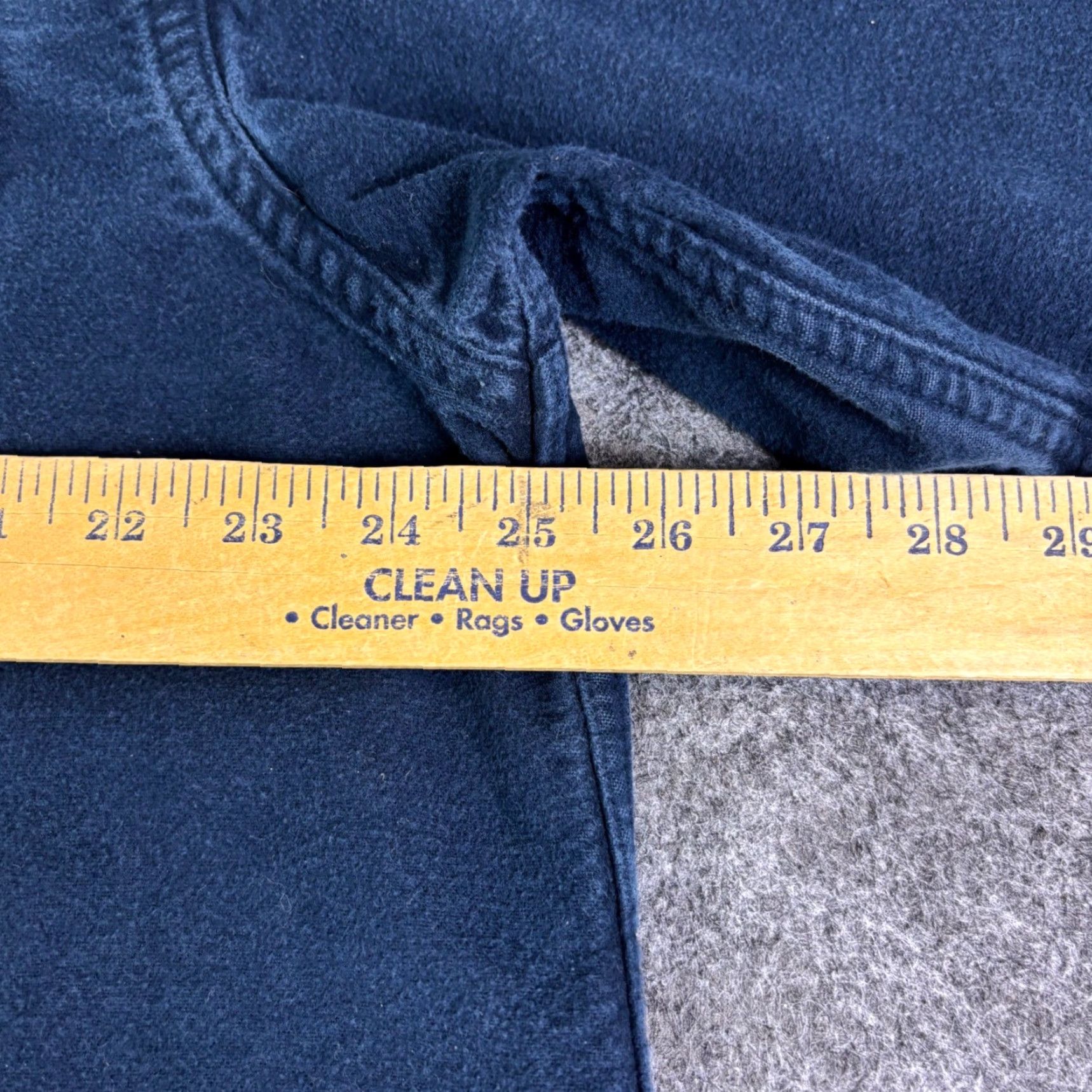 Vintage LL Bean Traditional Fit Flannel Shirt Mens XL Long Sleeve Navy Cotton Button Up Size US XL / EU 56 / 4 - 3 Thumbnail