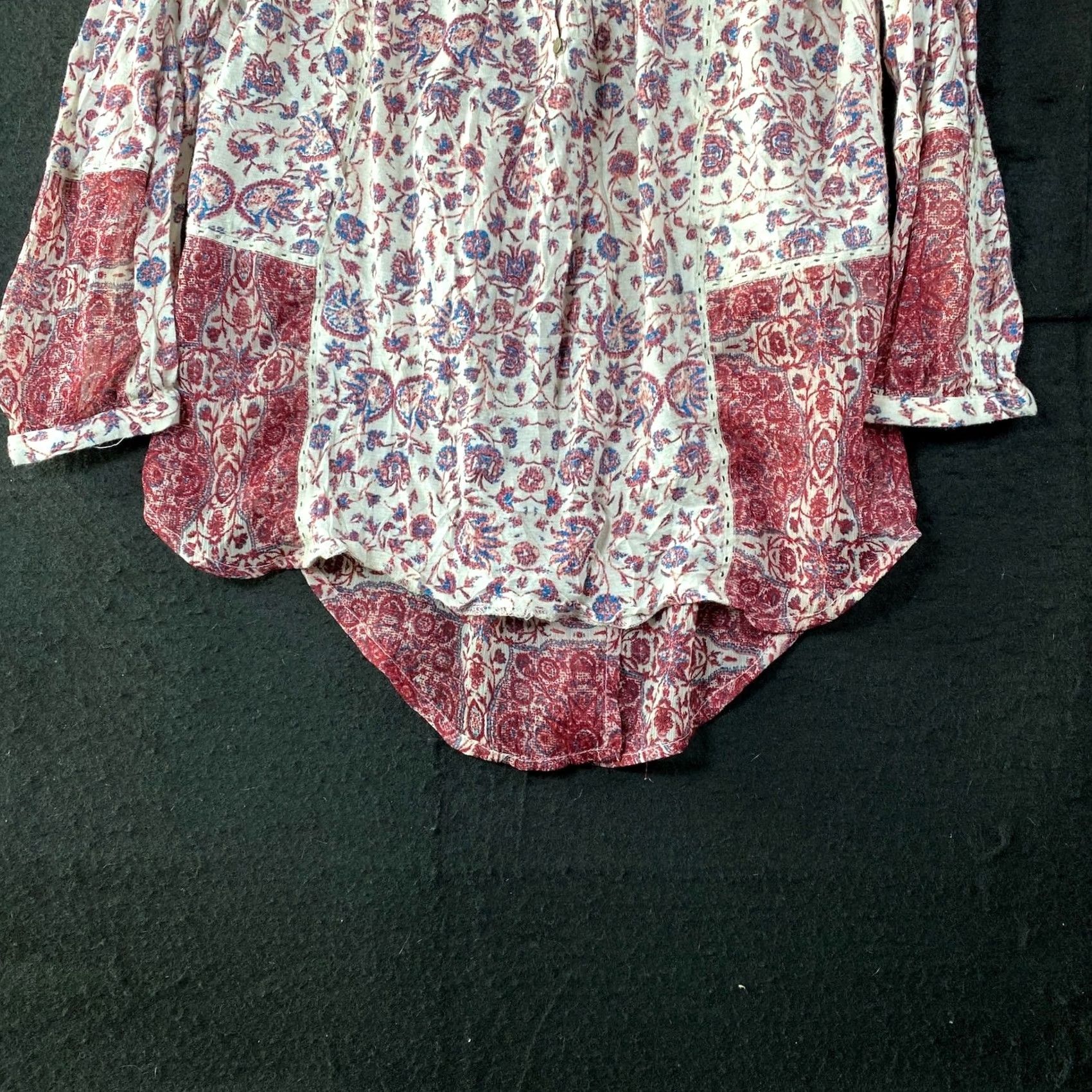Lucky Brand Lucky Brand Blouse Red Multi Floral V-Neck Long Sleeve Sheer Small Womens Size S / US 4 / IT 40 - 3 Thumbnail