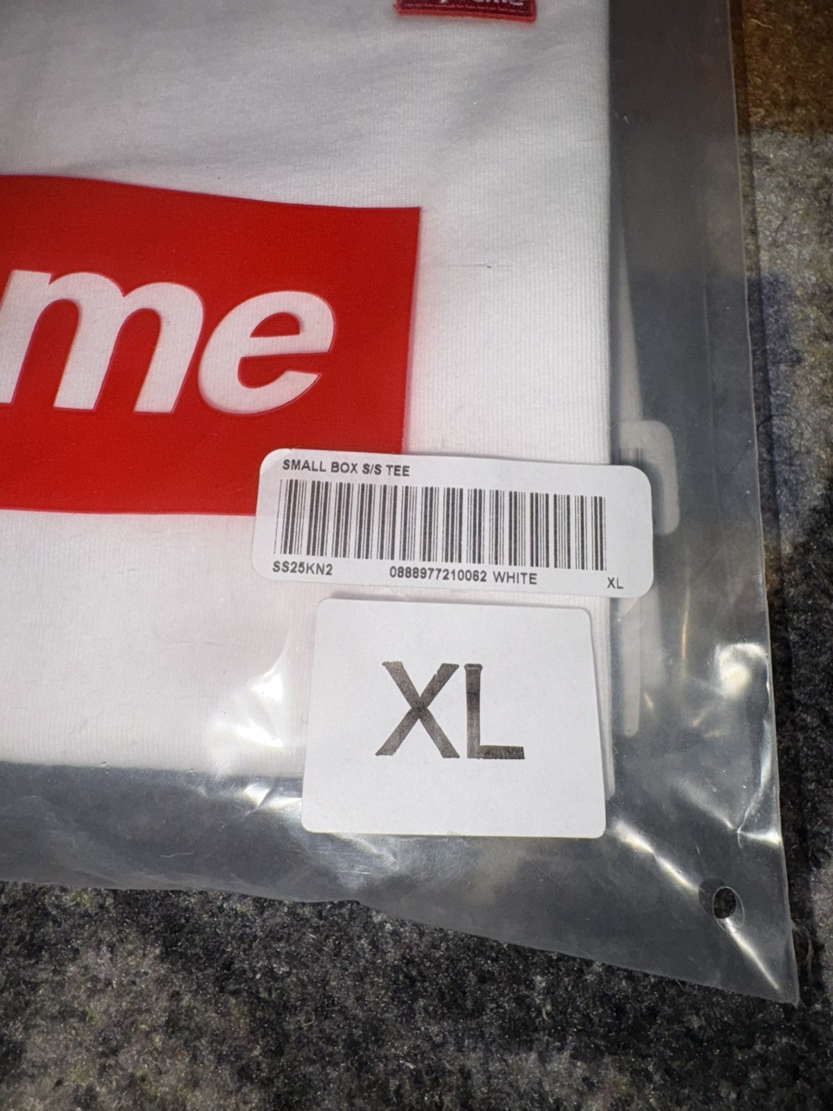 Supreme Supreme Small Box S/S Tee White (SS25) Size US XL / EU 56 / 4 - 4 Thumbnail