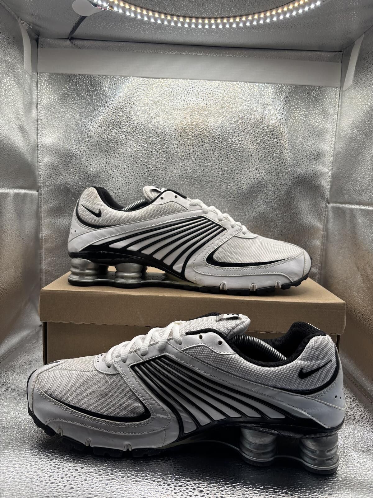 Nike Nike vintage shox white black Size US 11.5 / EU 44-45 - 5 Thumbnail