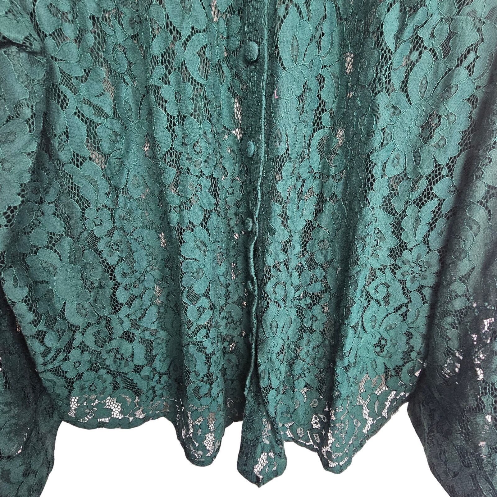 Corridor Torrid Lace Madison Button Down Blouse Plus Size 2X Holiday Size XXL / US 16-18 / IT 52-54 - 4 Thumbnail