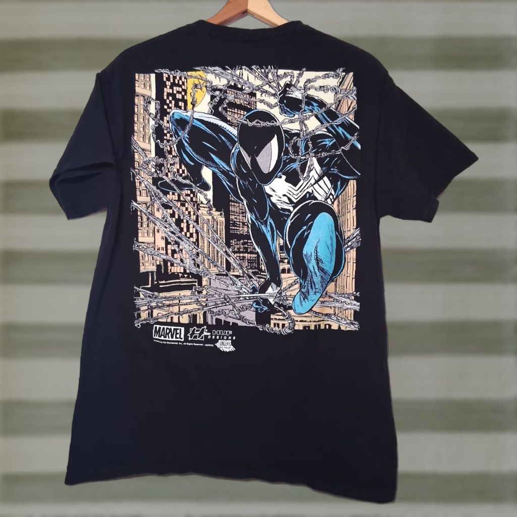Vintage VINTAGE Marvel Spider-Man Venom Shirt M Black Crew Neck Short Sleeve Graphic Art Huf Designs Comics Men T-Shirt Size US M / EU 48-50 / 2 - 1 Thumbnail