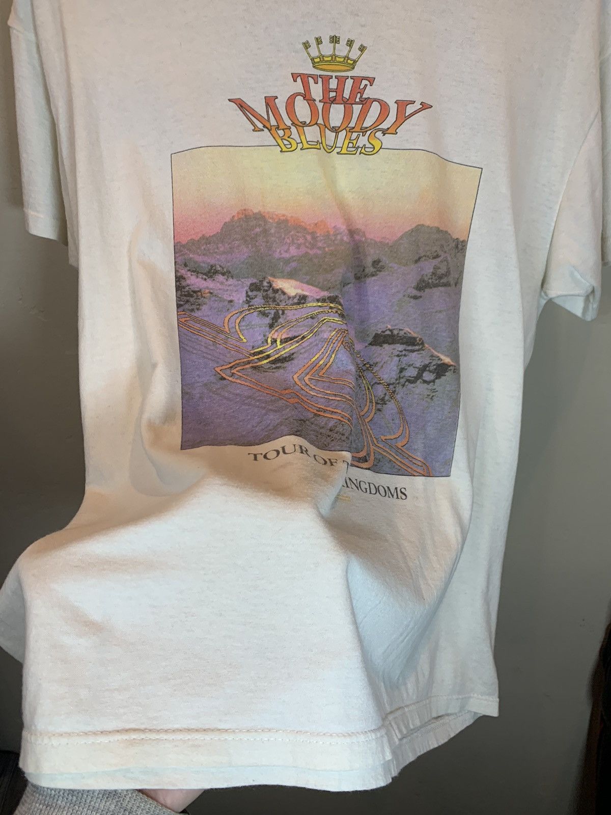 Band Tees × Brockum × Vintage *RARE* Vintage 1991 Moody Blues Tour Of The Kingdoms T-Shirt Size US L / EU 52-54 / 3 - 6 Thumbnail