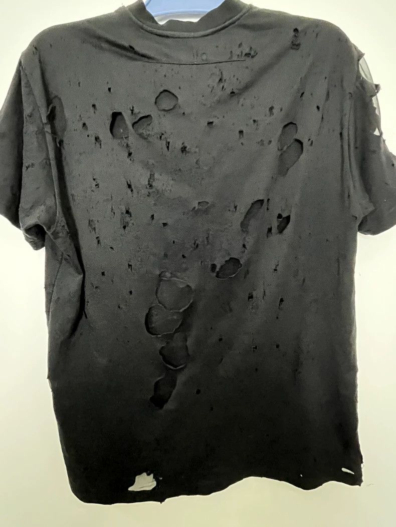 Givenchy Givenchy Large hole short-sleeve XS size black classic mod Size US XS / EU 42 / 0 - 2 Thumbnail