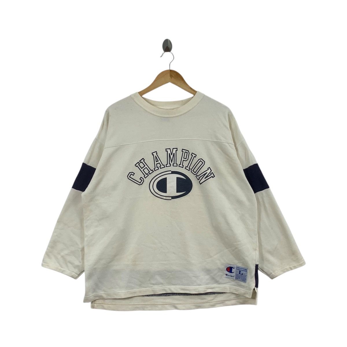 Champion Vintage CHAMPION USA Center Logo Baggy Sweatshirt Sweater Size L / US 10 / IT 46 - 1 Thumbnail