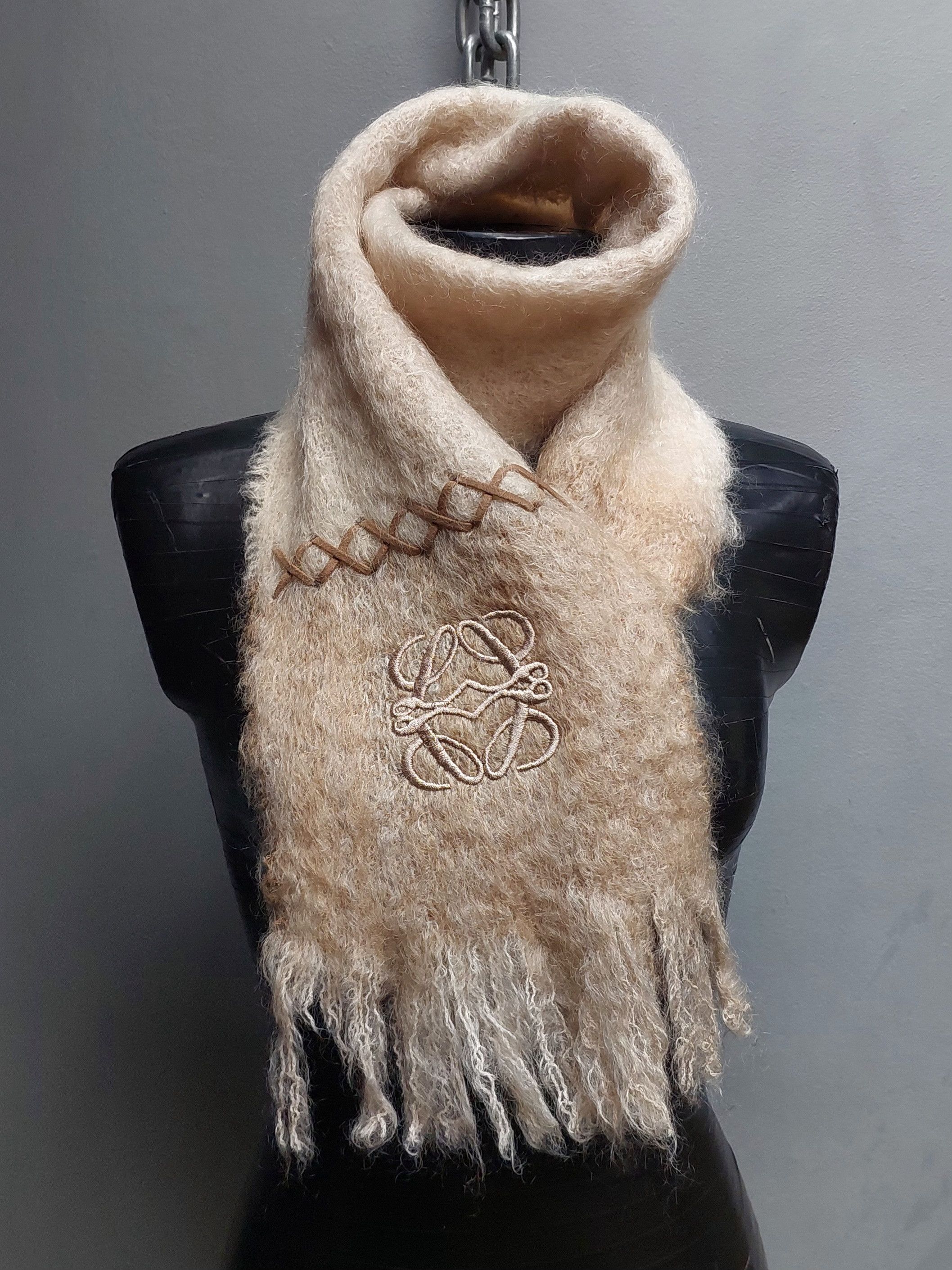 Loewe Loewe Anagram Mohair and Wool Scarf Size ONE SIZE - 2 Thumbnail