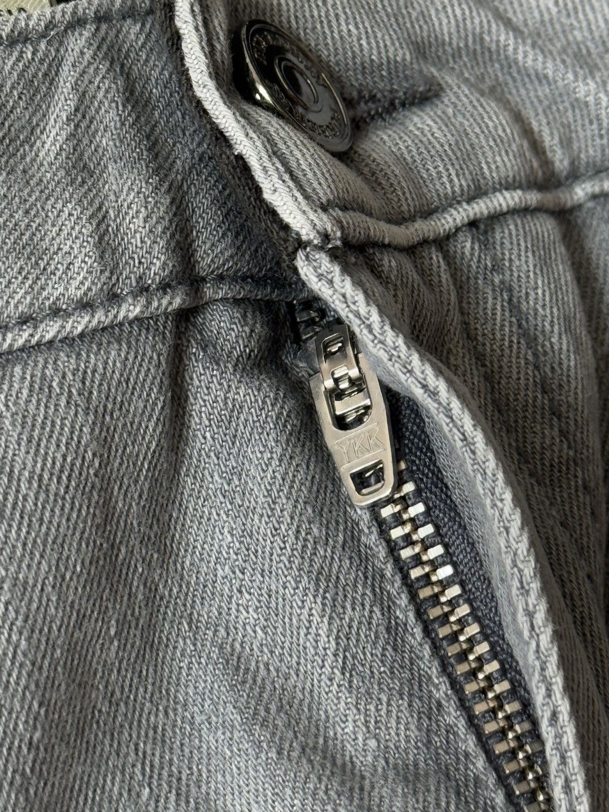 Burberry VINTAGE BURBERRY DENIM GRAY MINI SKIRT Size 30" / US 8 / IT 44 - 4 Thumbnail