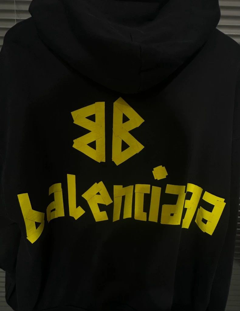 Balenciaga Balenciaga Tape + Worn Hoodie Sweater Size US XXS / EU 40 - 2 Thumbnail
