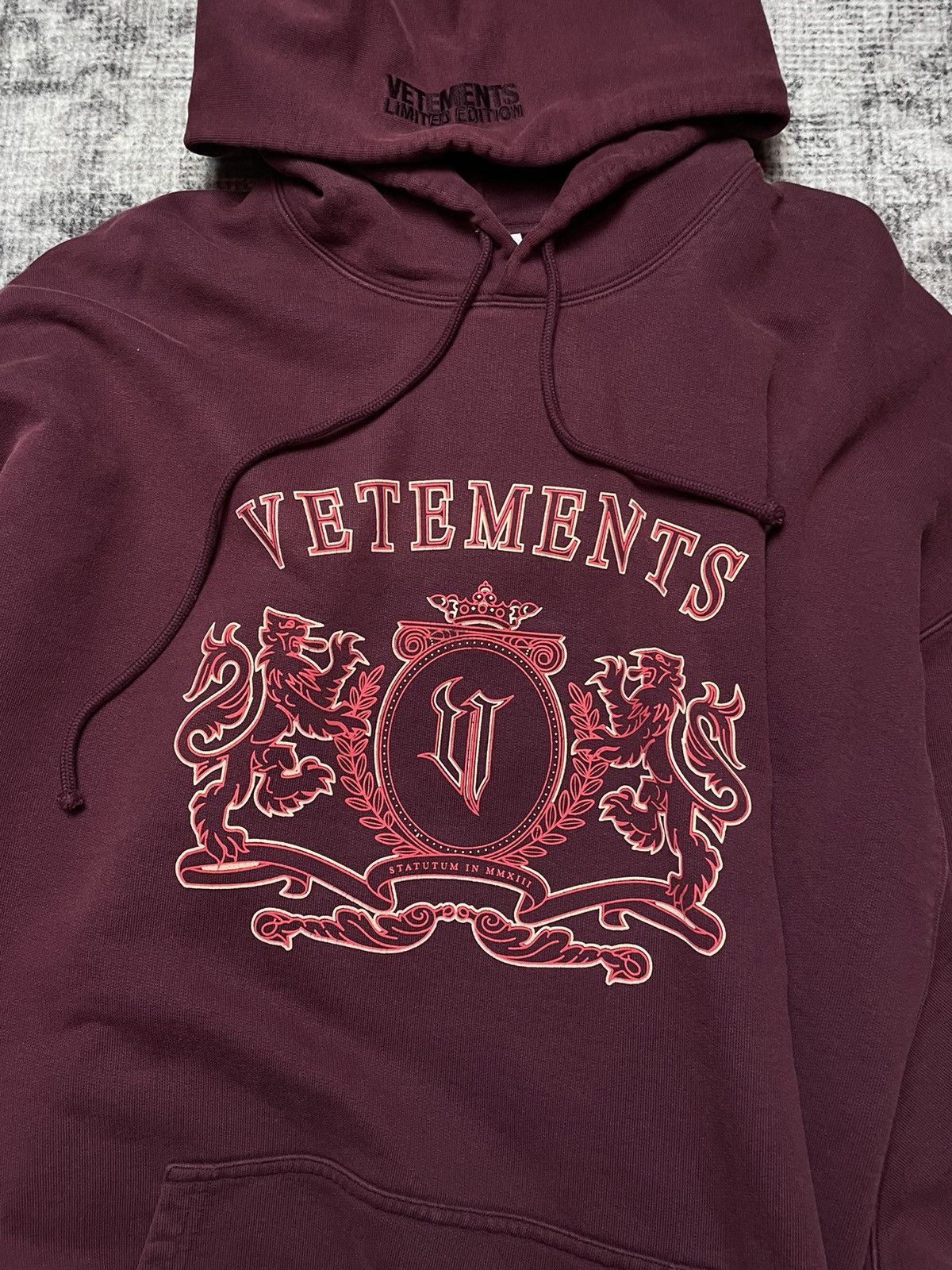 Vetements Vetements Red Royal Hoodie Size US L / EU 52-54 / 3 - 2 Thumbnail