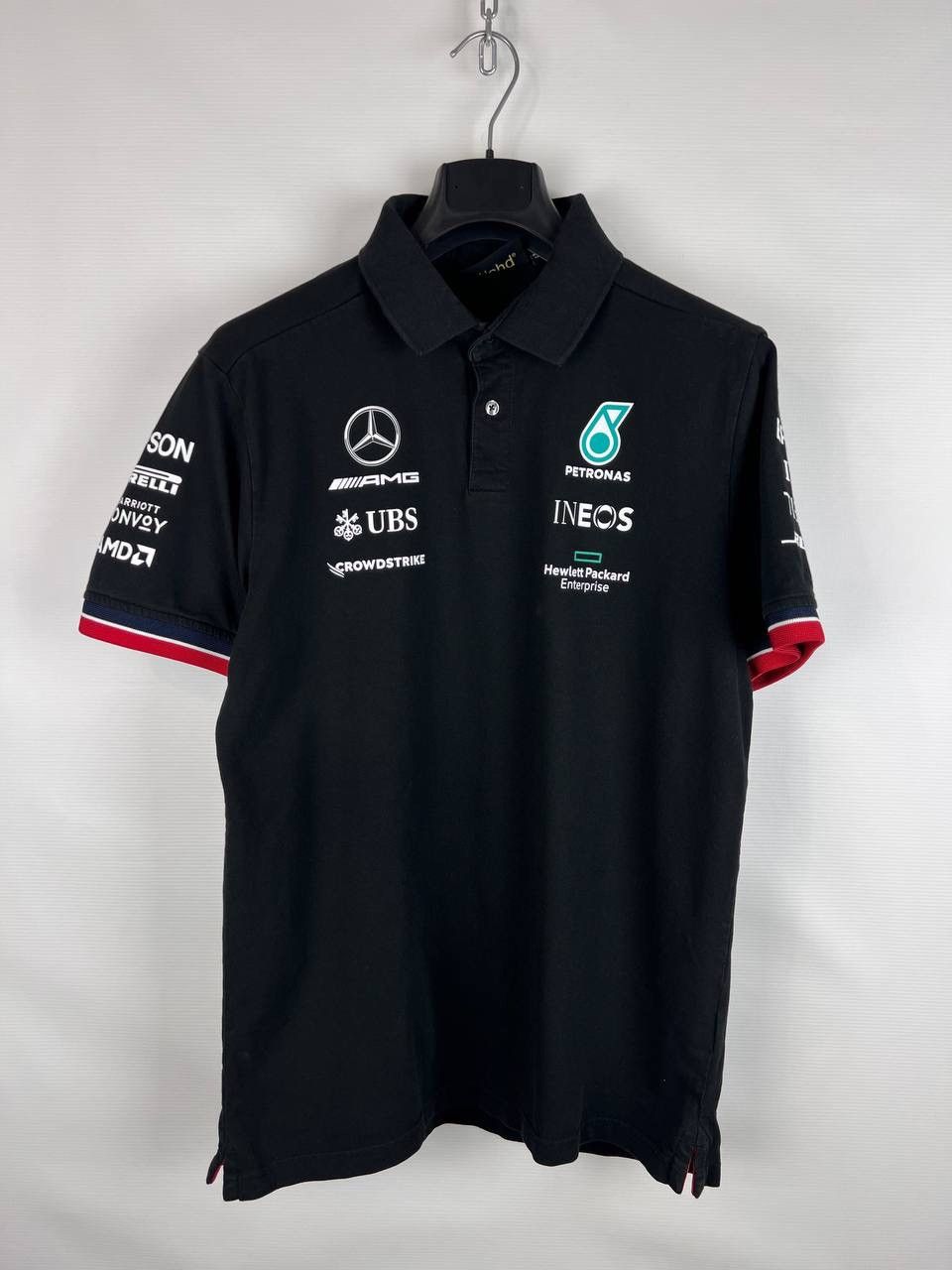 Mercedes-Benz Mercedes AMG Petronas Racing polo t-shirt size L Size US L / EU 52-54 / 3 - 1 Thumbnail