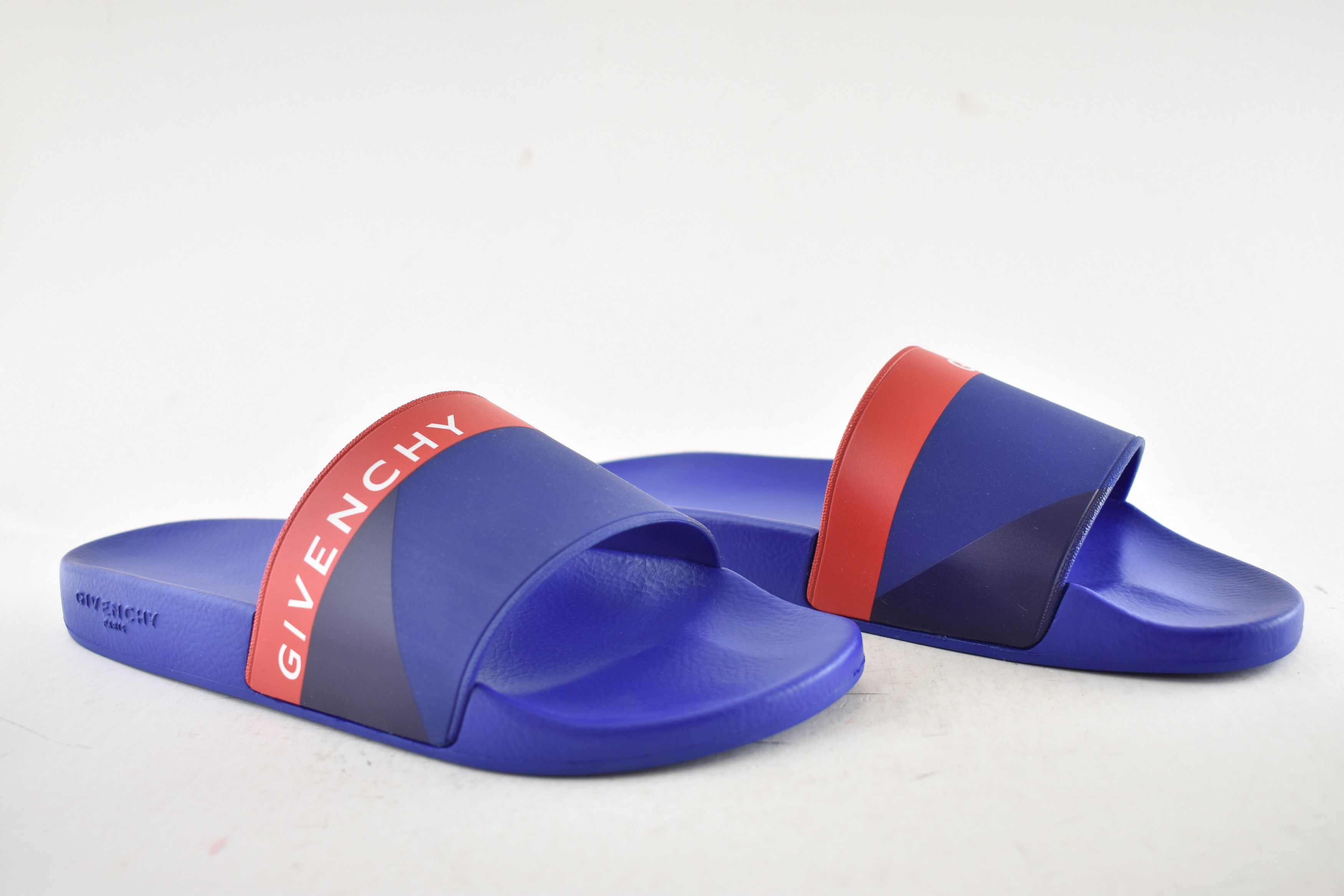 Givenchy Paris Red White Logo Rubber Pool Slide Sandal FlipFlop 44 11 Size US 11 / EU 44 - 3 Thumbnail