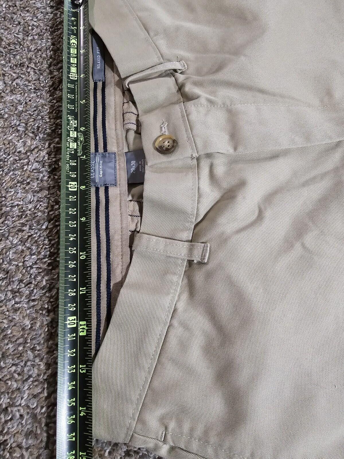 Gap classic gap khakis relaxed fit 29x30 Size US 29 - 3 Thumbnail