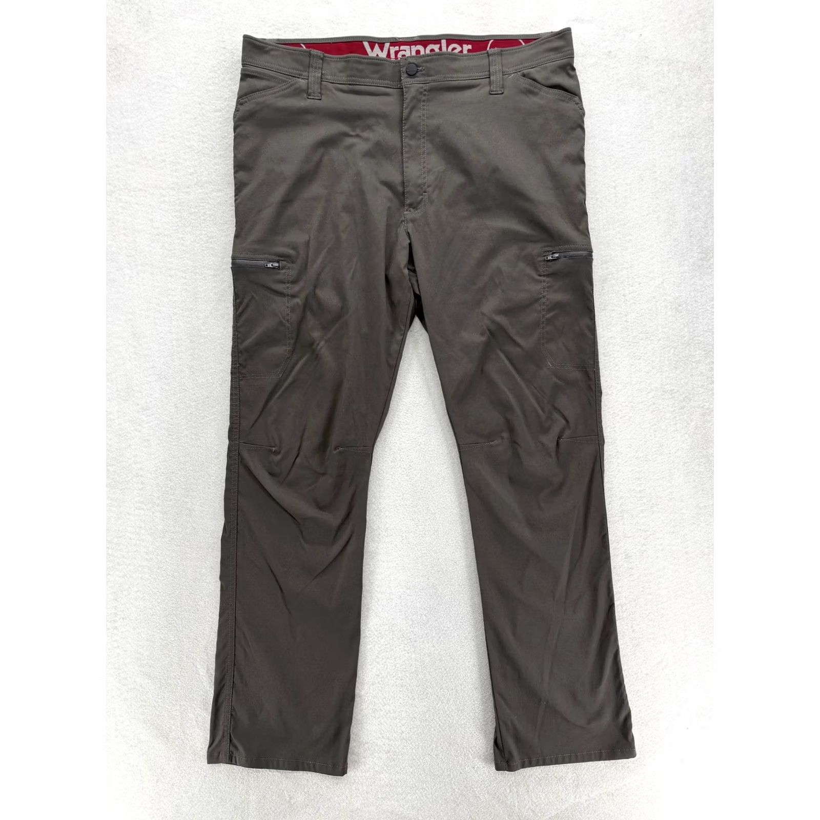 Wrangler Wrangler Cargo Pants Mens 40x32 Gray Nylon Spandex Lightweight Stretch Pocket Utility Cargo Size US 40 / EU 56 - 2 Thumbnail