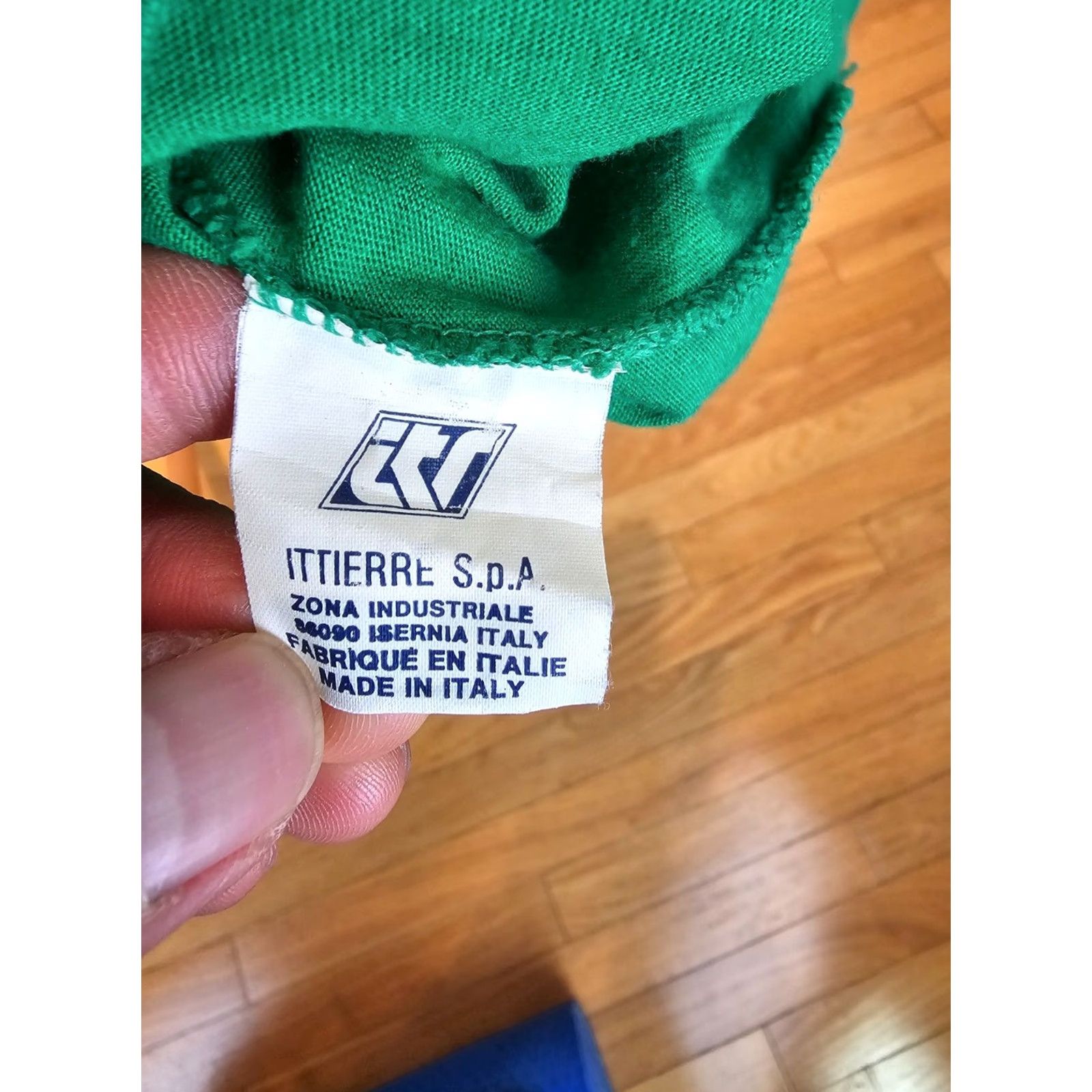 Versace Jeans Couture VINTAGE Versace Jeans Couture GREEN T-SHIRT Large Made In Italy Shirt Mens Size US L / EU 52-54 / 3 - 6 Thumbnail
