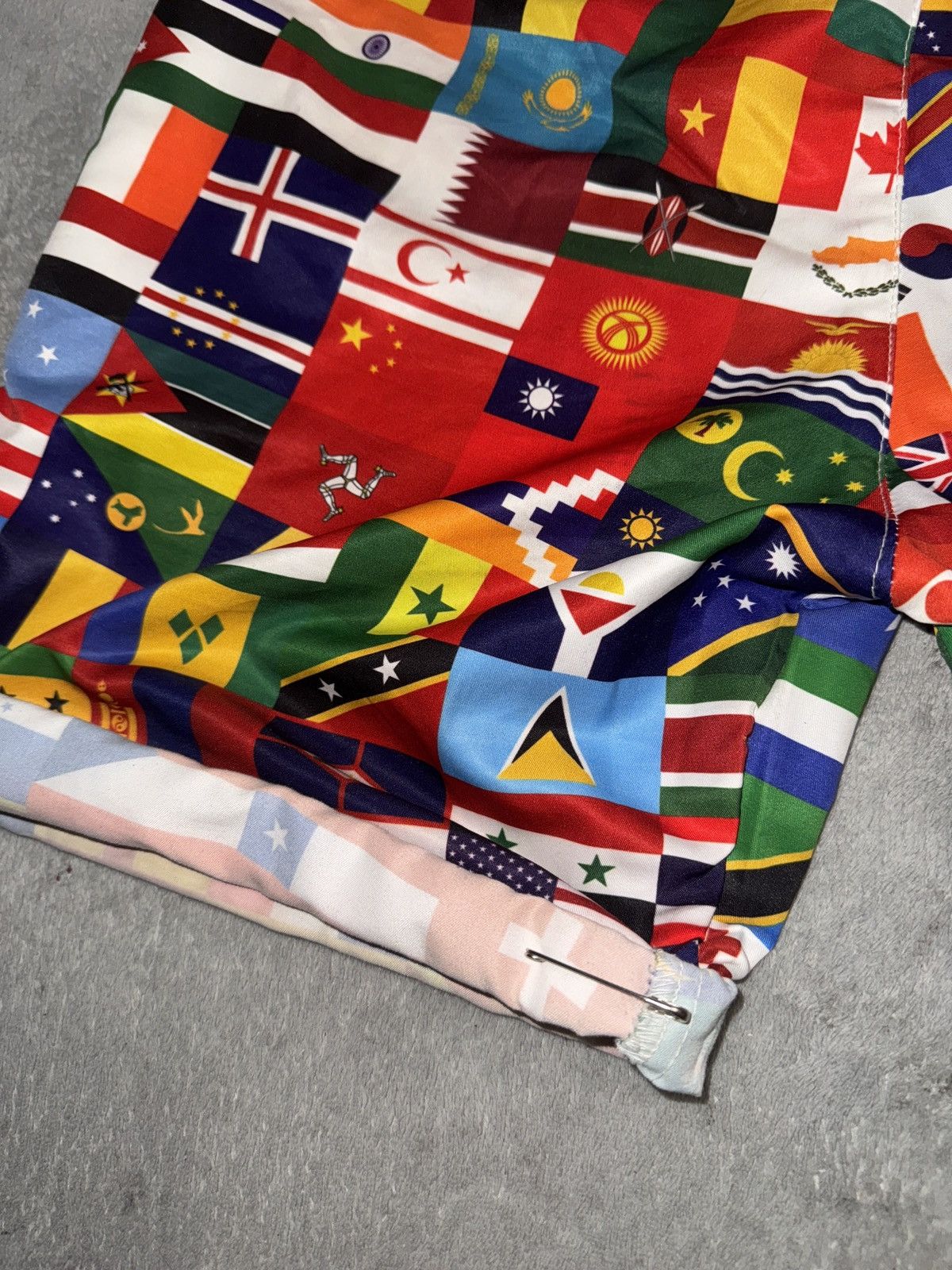 Vintage World Flags Shorts Vintage 80s 90s men’s lounge Size US 31 - 5 Thumbnail