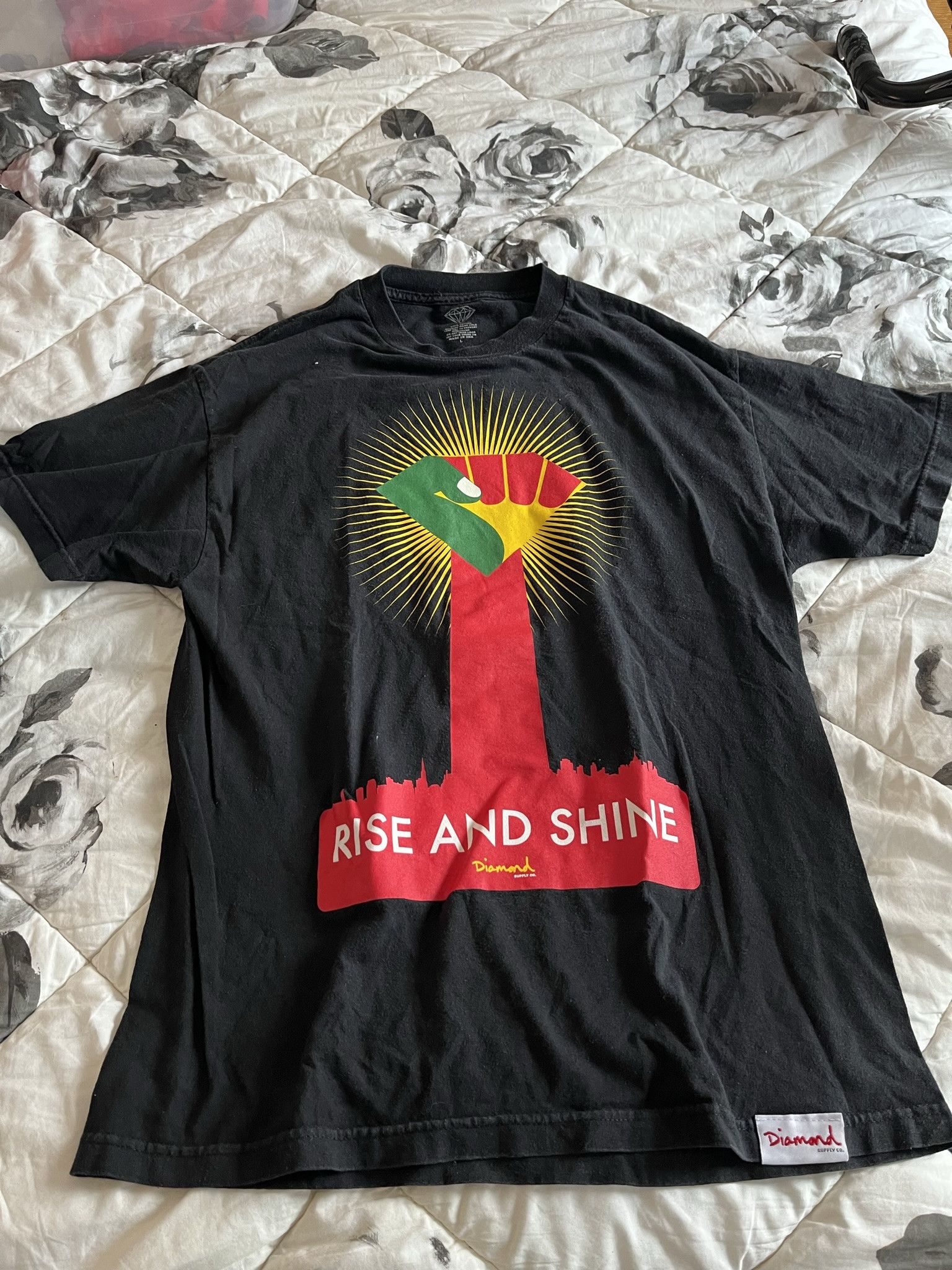Diamond Supply Co. Diamond Supply Co - Men's Large - Rise and Shine Size US L / EU 52-54 / 3 - 1 Preview