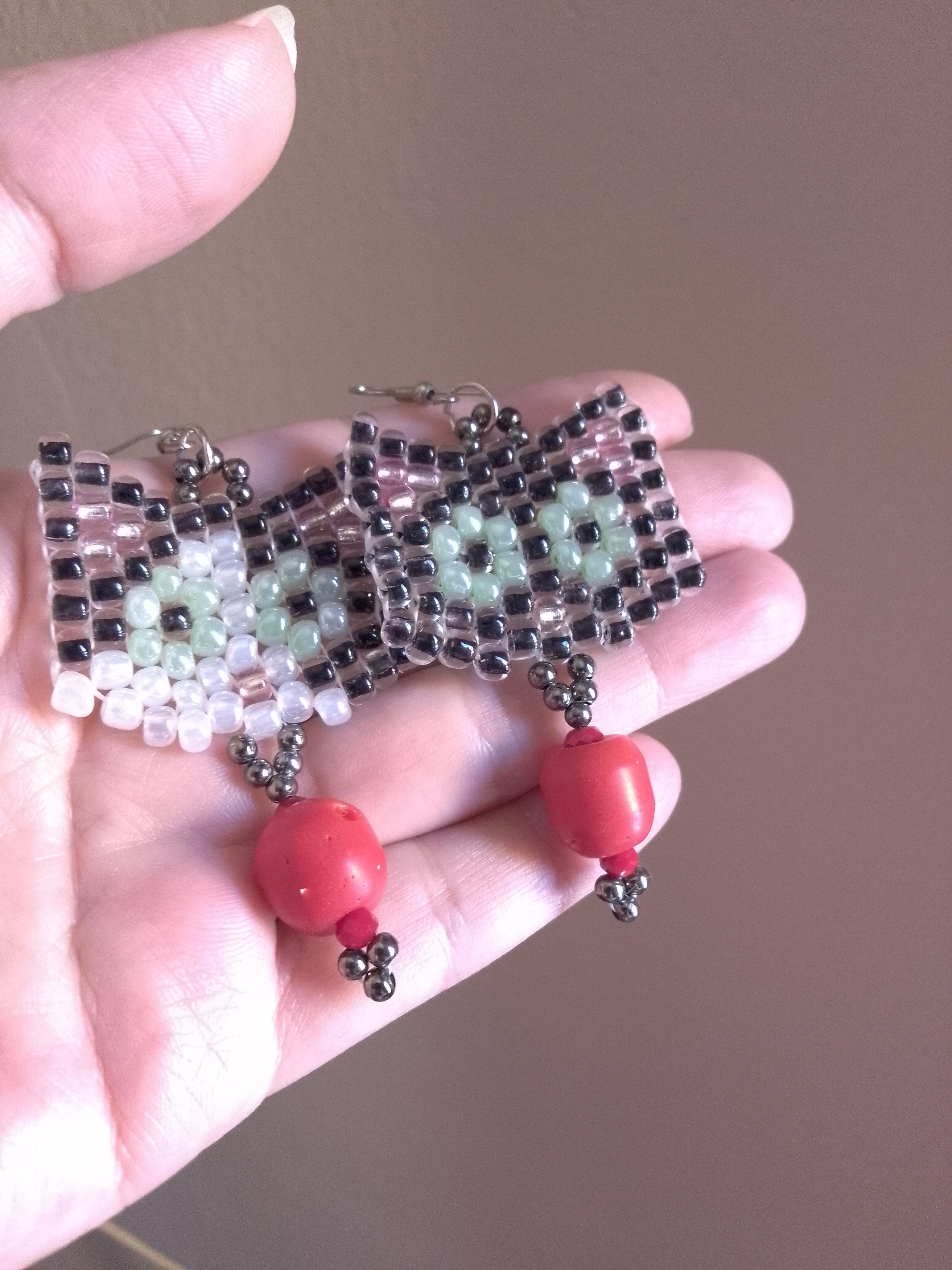 Handmade Earrings. Bamboo Coral. Boho/elegant. Cat shaped in glass Size ONE SIZE - 4 Thumbnail