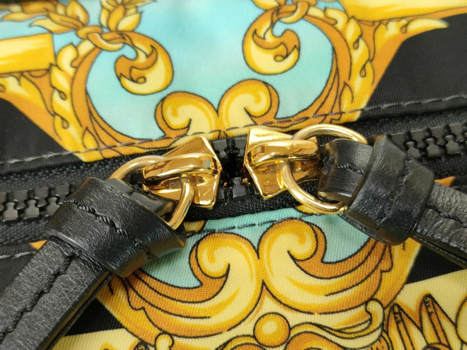 Versace Versace Waist Bag Size ONE SIZE - 6 Thumbnail