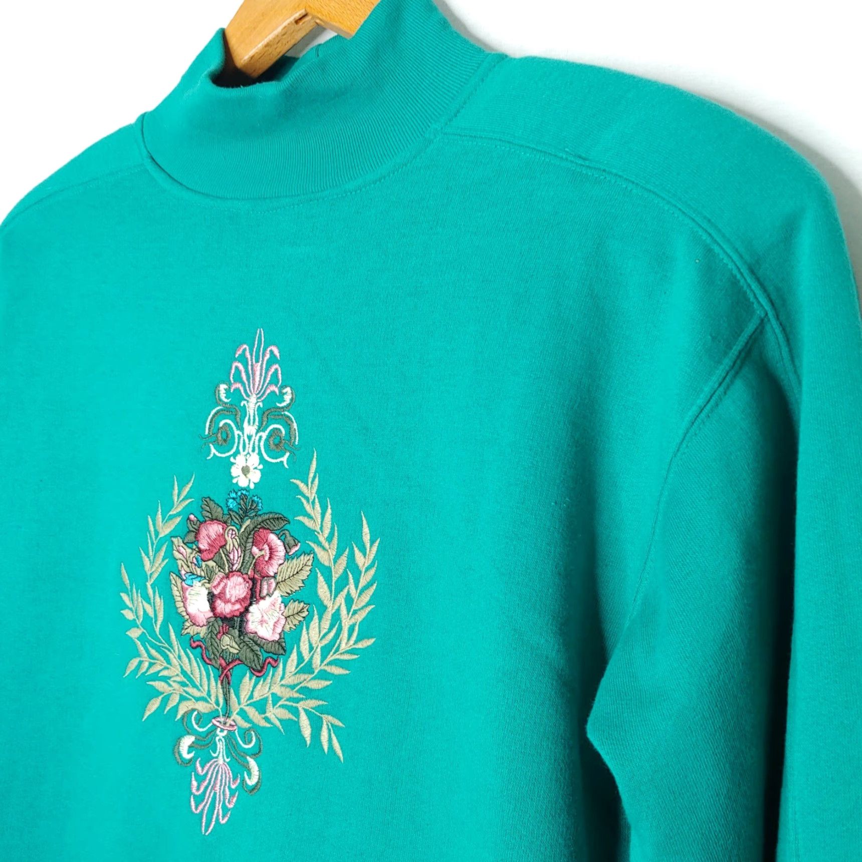 Vintage VINTAGE Sweatshirt Women S Embroidered Floral Cottagecore Turquoise Mock Neck Size S / US 4 / IT 40 - 2 Thumbnail