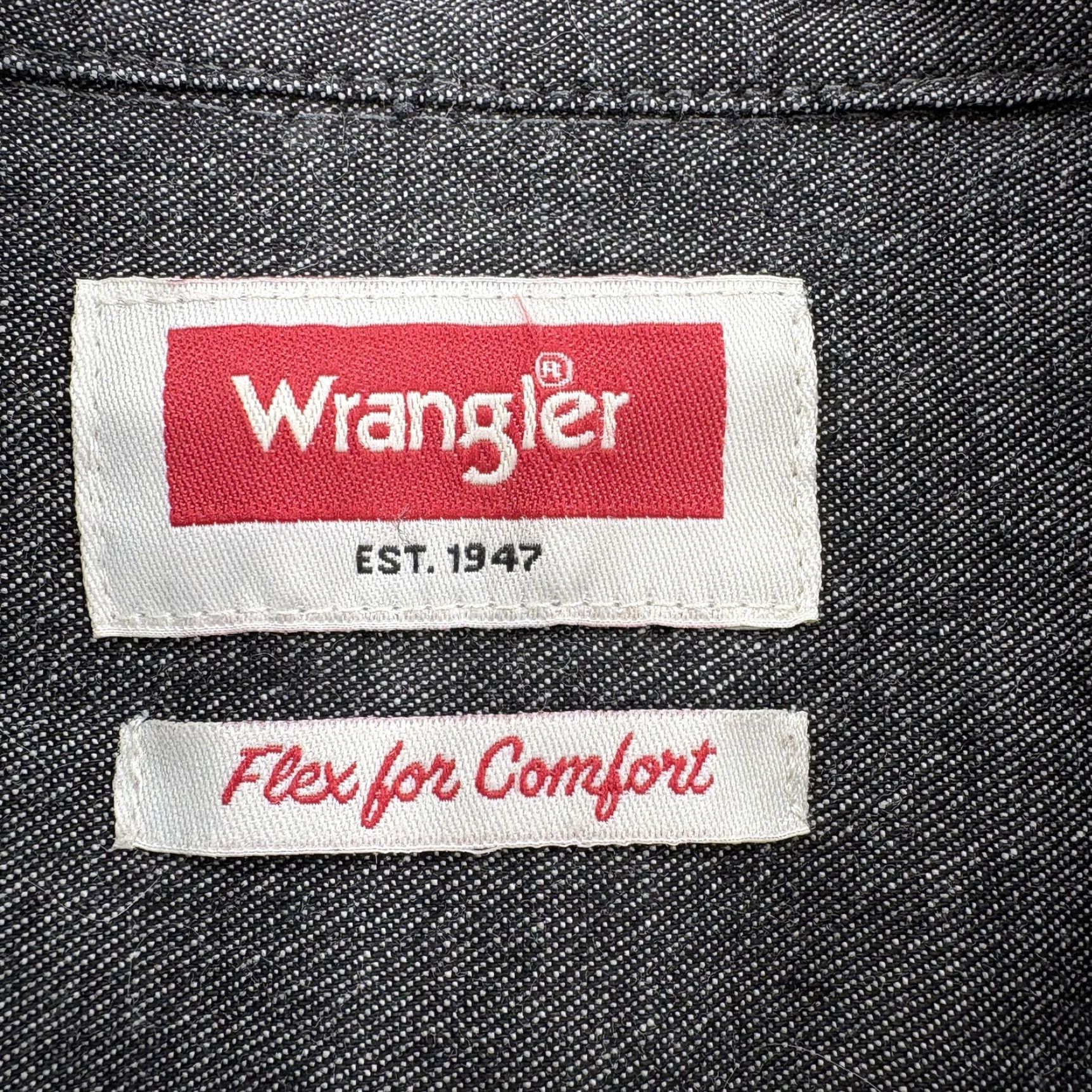 Wrangler Wrangler Shirt Mens XL Gray Chambray Flex Long Sleeve Button Front Workwear Size US XL / EU 56 / 4 - 4 Thumbnail