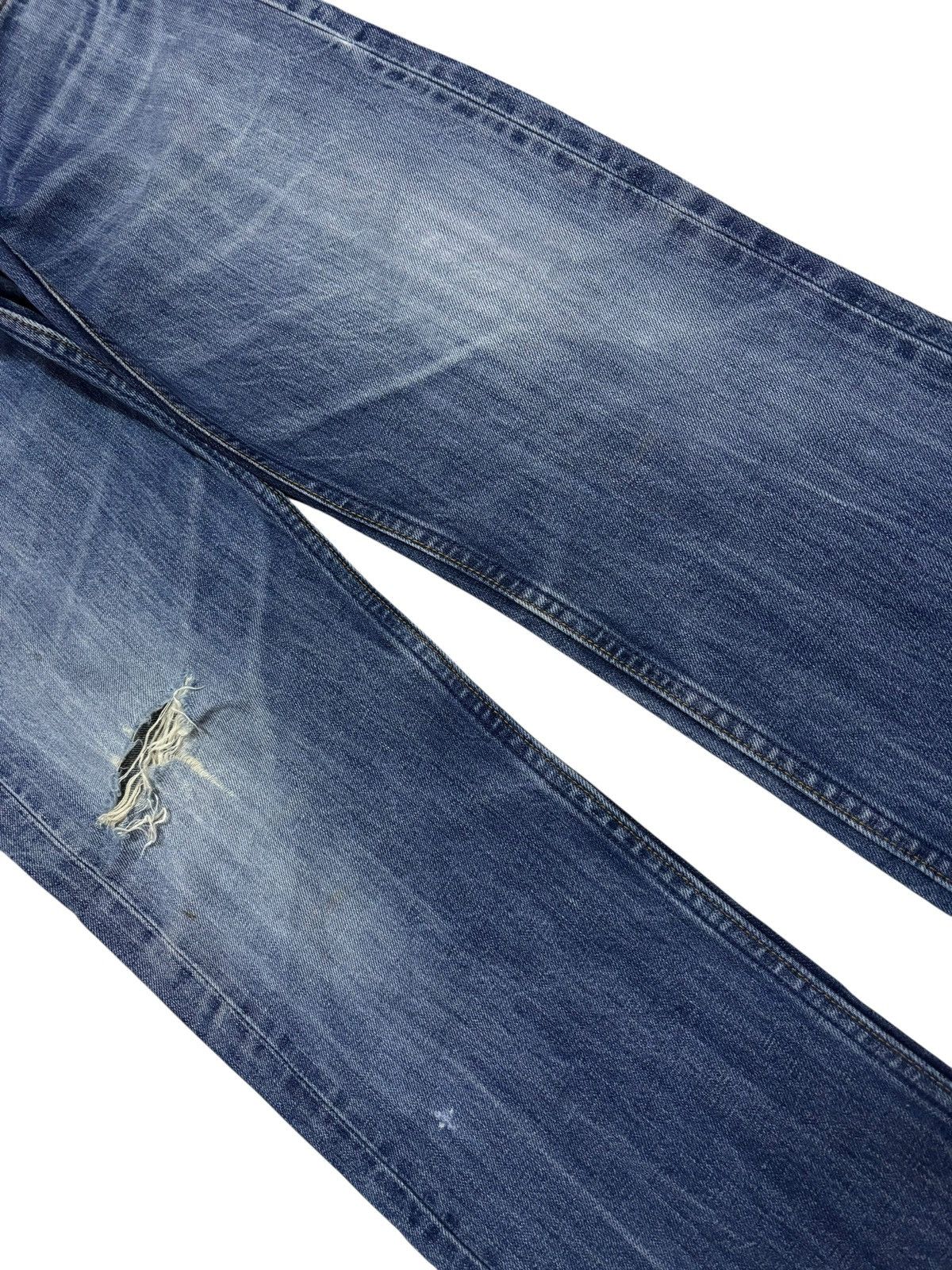 Levi's Vtg 90s Levis Japan 505 Distressed Jeans Size US 30 / EU 46 - 3 Thumbnail