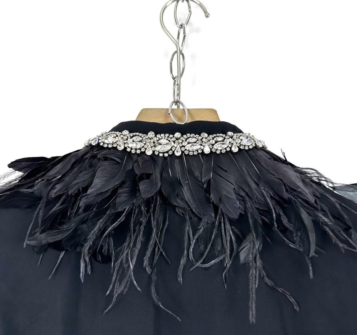 Miu Miu Miumiu Black Heavy Duty Crystal Feather Mid-Long Coat K12 Size S / US 4 / IT 40 - 5 Thumbnail