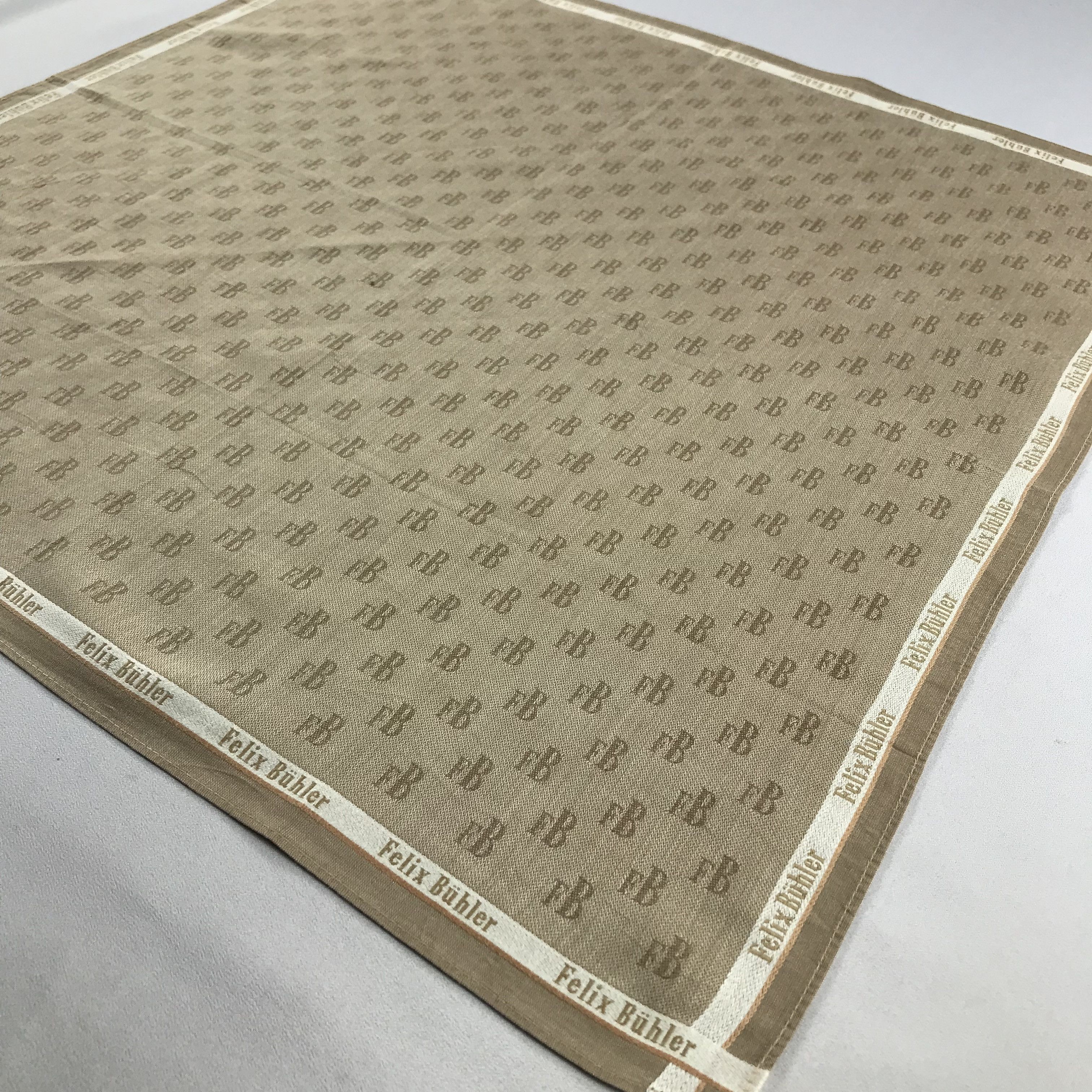 Vintage Felix Buhler Handkerchief / Bandana / Neckerchief C696 Size ONE SIZE - 4 Thumbnail