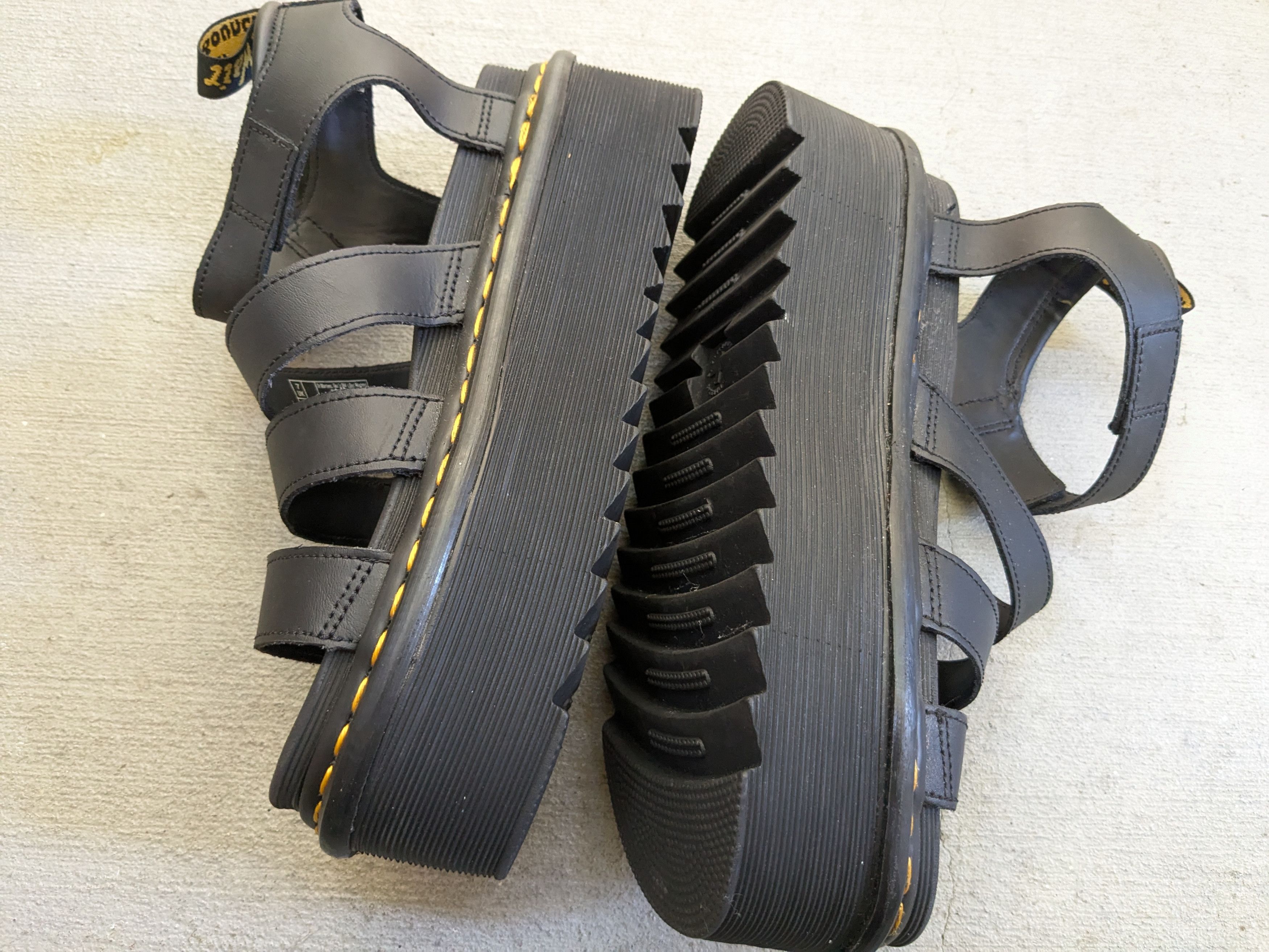 Dr. Martens Dr. Martens Blaire Quad Sandals Black Men 8 Leather Strap Size US 8 / EU 41 - 9 Thumbnail