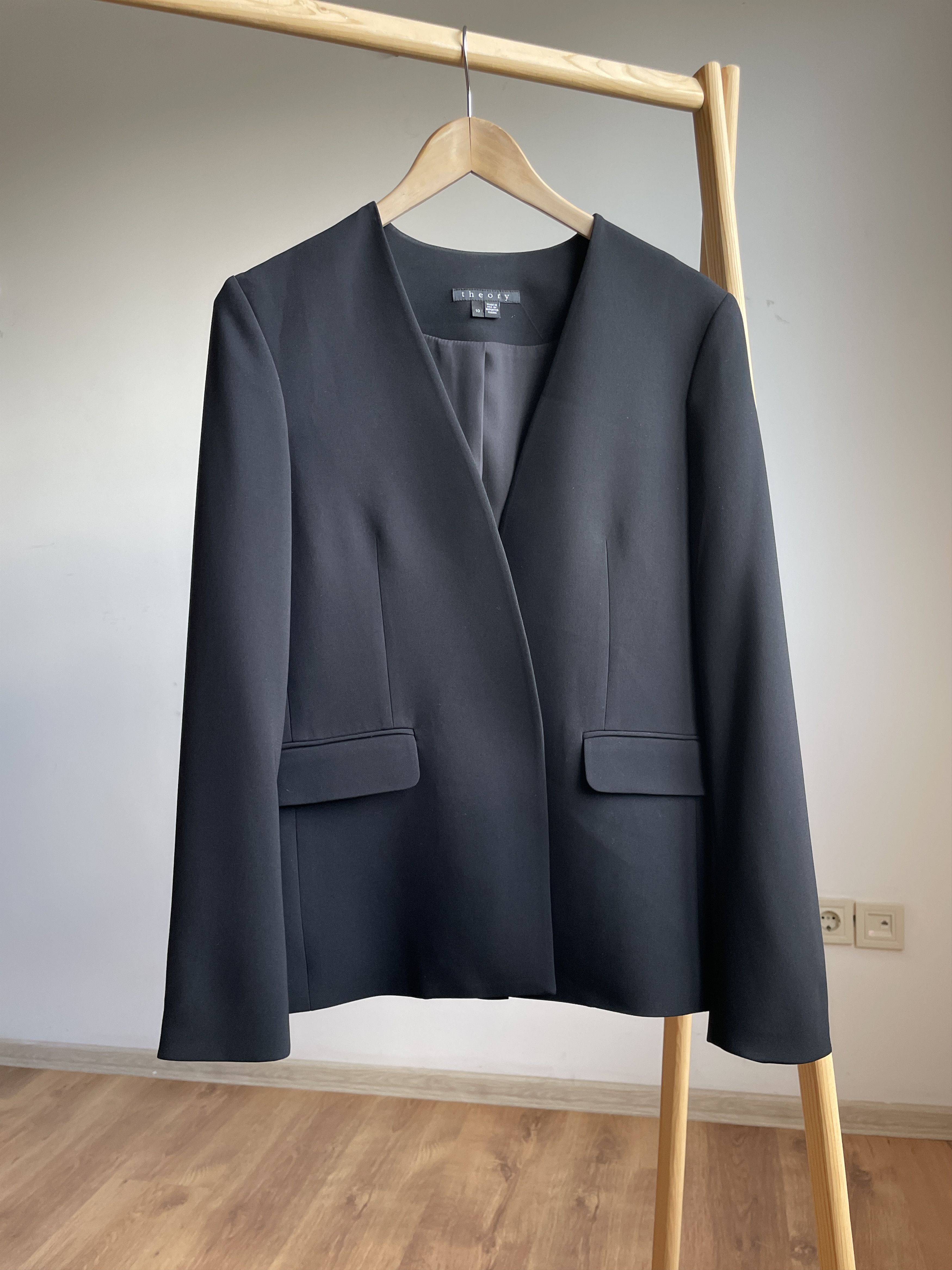 Theory Theory Niransi Admiral Crepe Open Front Blazer Womens Blazer Size L / US 10 / IT 46 - 1 Thumbnail