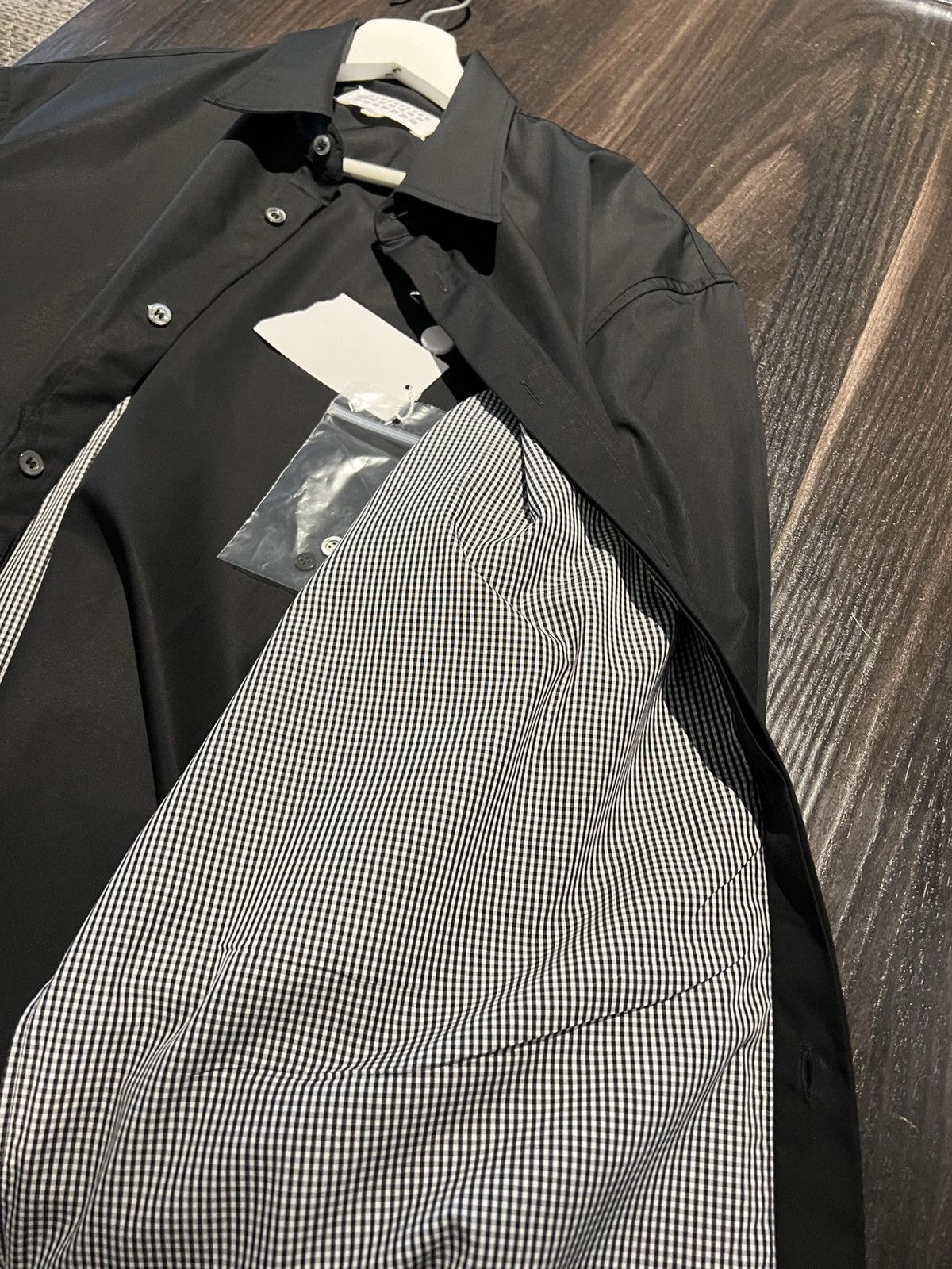 Maison Margiela Maison Margiela FW20 Punched-Holes Shirt Size US L / EU 52-54 / 3 - 5 Thumbnail
