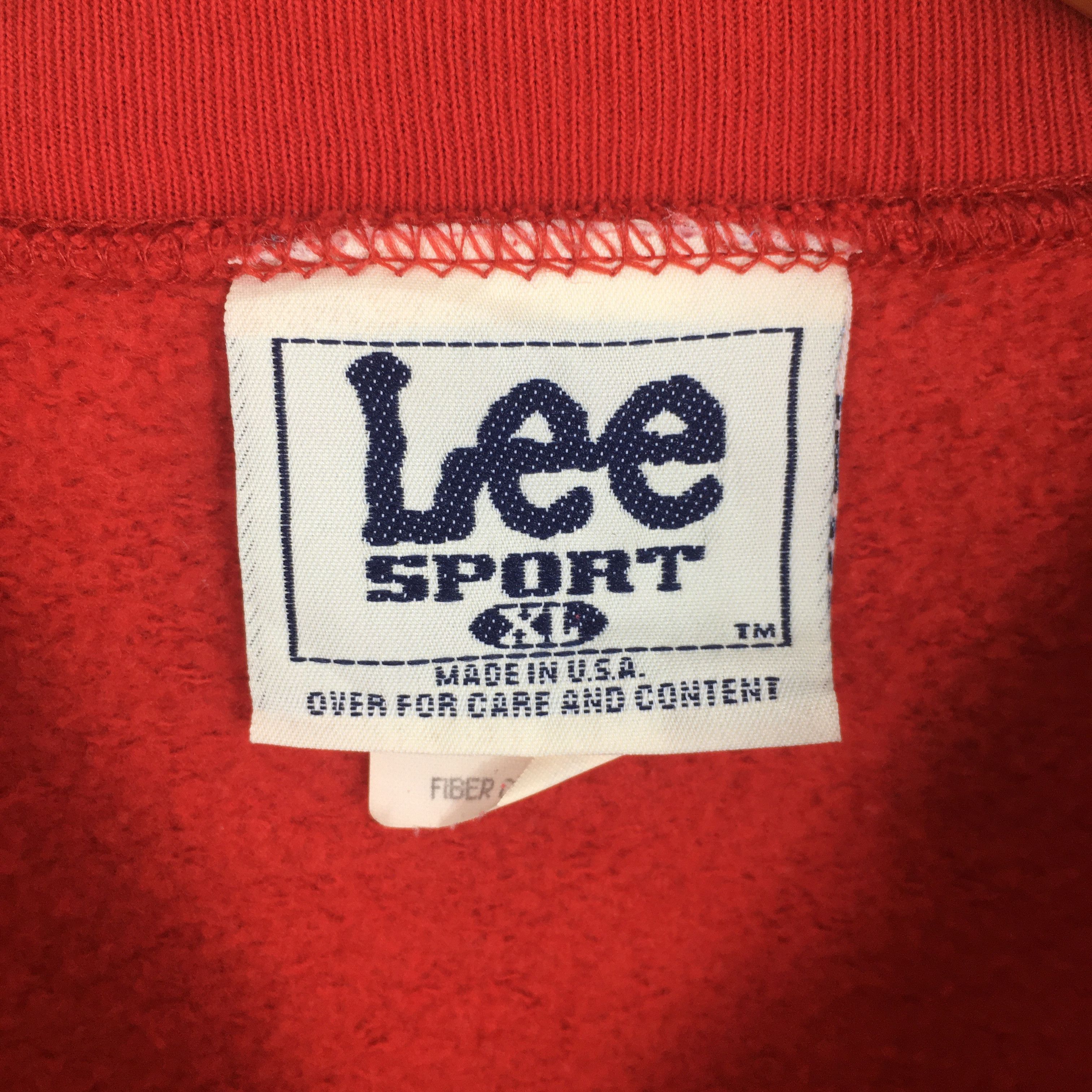 NCAA Vintage Wisconsin Badgers NCAA Red Sweatshirt XLarge Size US XL / EU 56 / 4 - 5 Thumbnail