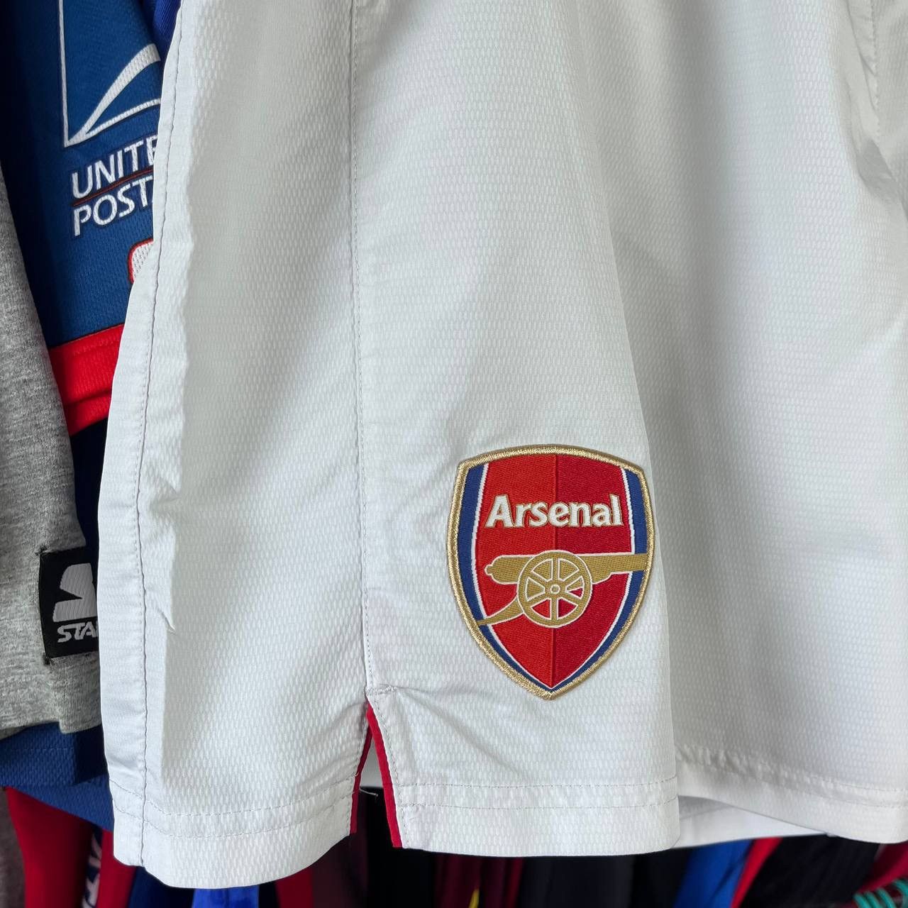 Vintage Vintage Nike Arsenal London 2006/2007 Football Soccer Shorts Size US 34 / EU 50 - 3 Thumbnail