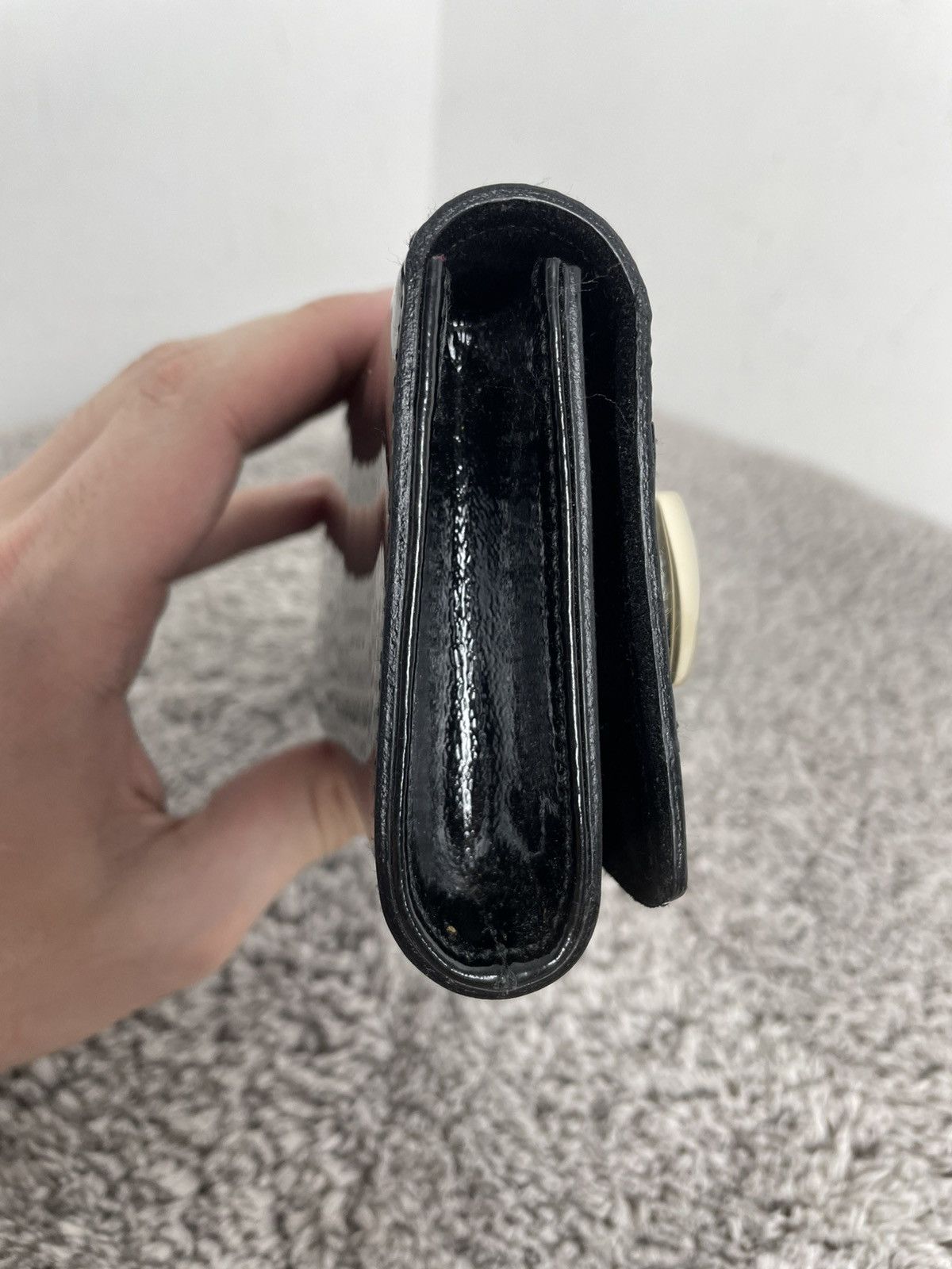 Gucci Gucci Black Patent Leather Buckle Clutch Size ONE SIZE - 15 Thumbnail