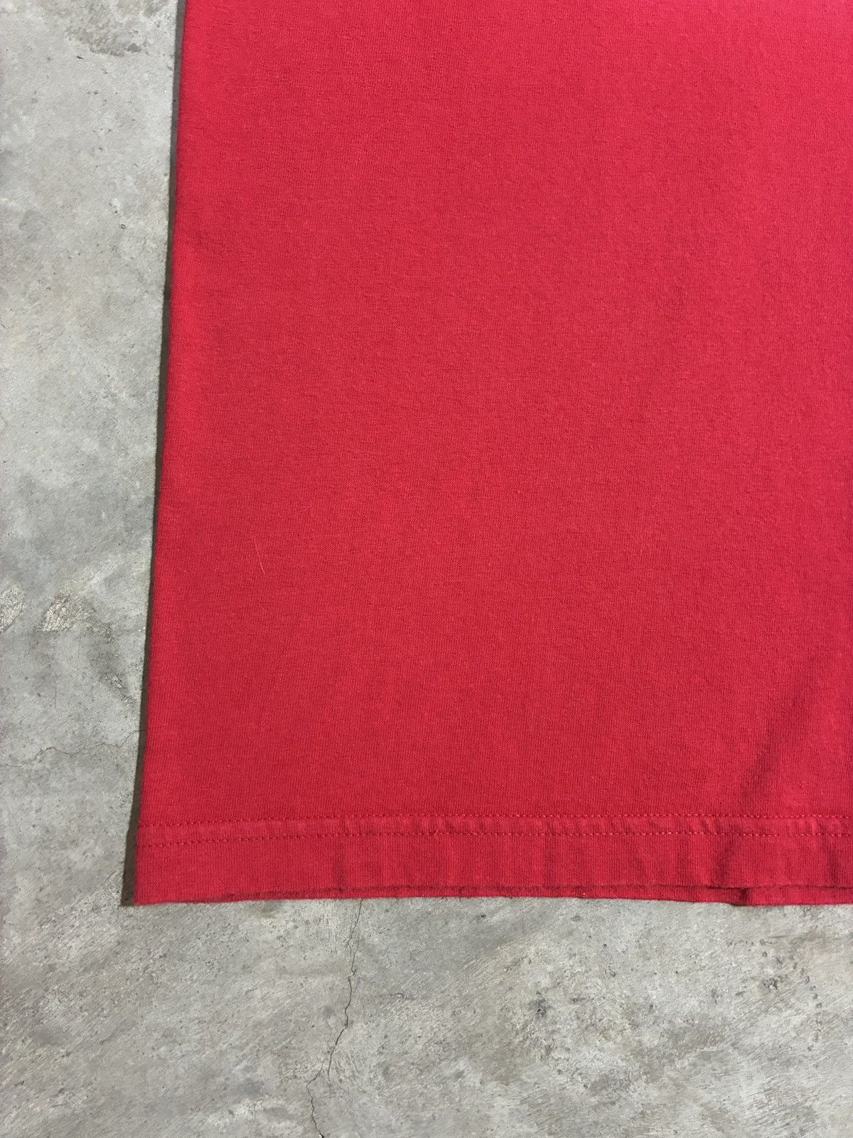 Blind Skateboards Vintage Blind Rudy Johnson Red Skate T Shirt L Made in USA Size US L / EU 52-54 / 3 - 7 Thumbnail