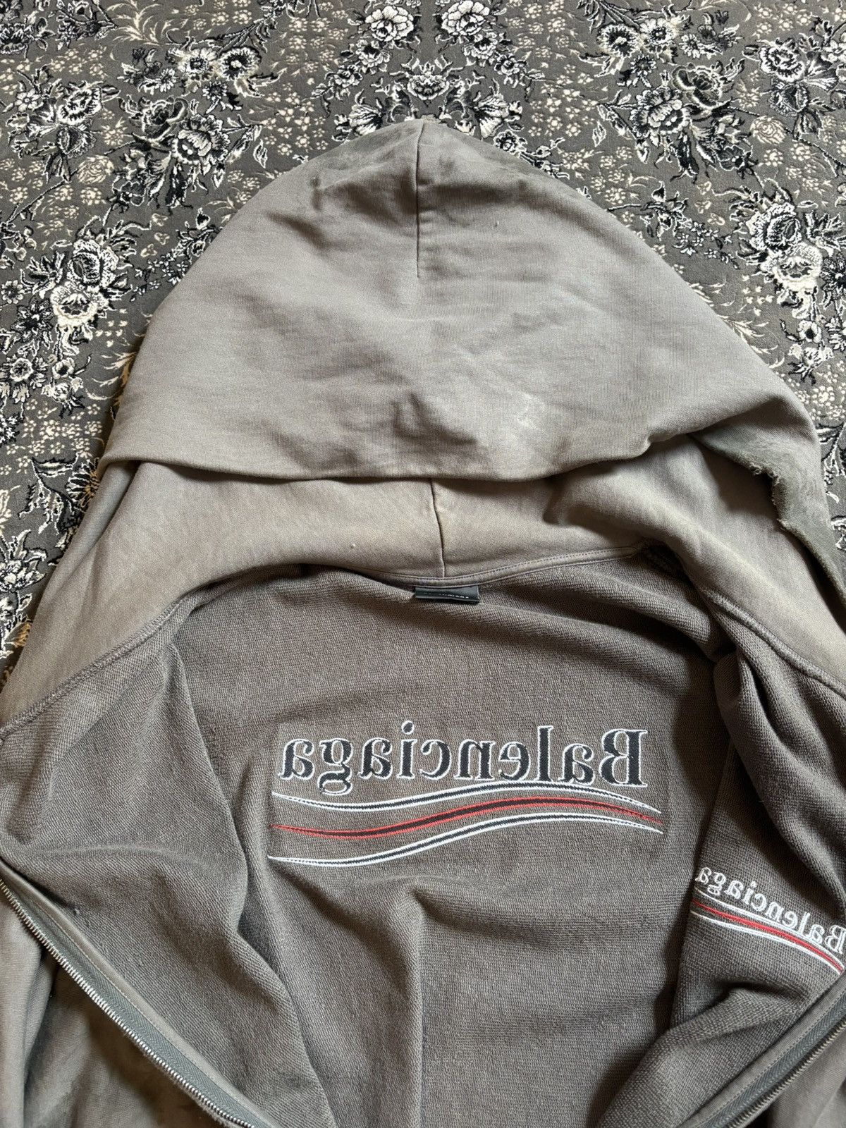 Balenciaga Balenciaga FW22 Gaffer Zip Up Size US XXL / EU 58 / 5 - 2 Thumbnail