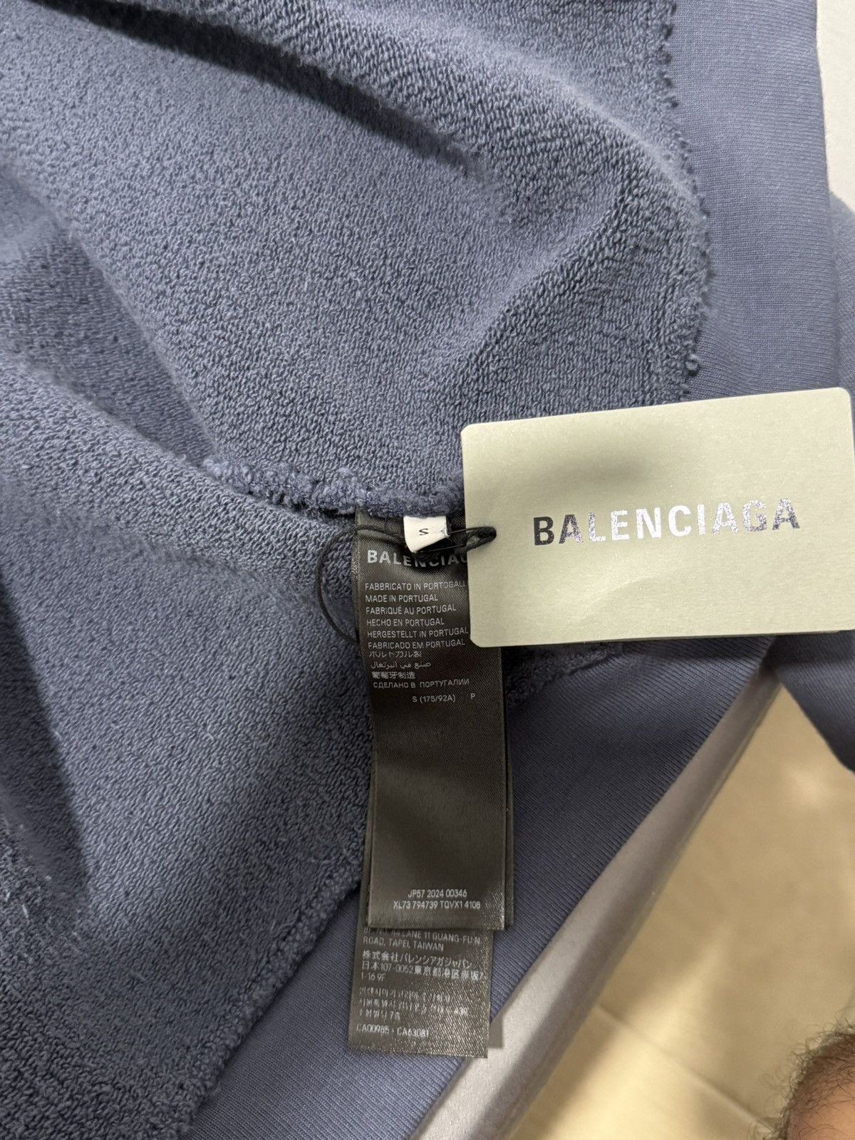 Balenciaga Balenciaga Navy incognito hoodie size small Size US S / EU 44-46 / 1 - 8 Thumbnail