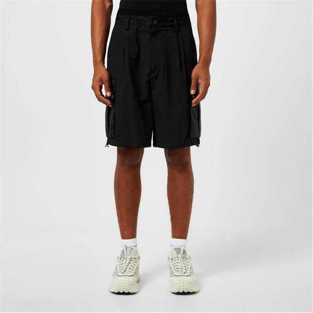 Moncler Bermuda Cargo Shorts Size US 28 / EU 44 - 5 Thumbnail