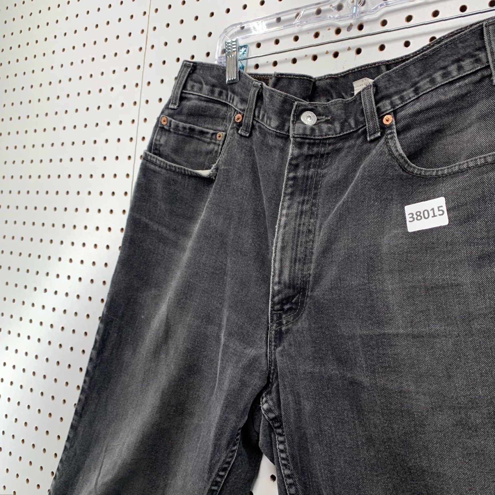 Levi's VINTAGE Levi's 550 Blac Denim Jeans Mens 36x32 Relaxed Straight 90s 35x30 Blue Denim 550 Jeans Mens Straight 90s Levi's Size US 36 / EU 52 - 3 Thumbnail