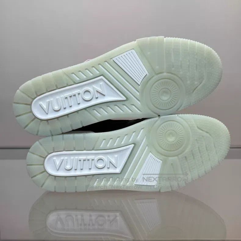 Louis Vuitton Louis Vuitton TRAINER Black presbyopia shoes Size US 7 / EU 40 - 7 Thumbnail