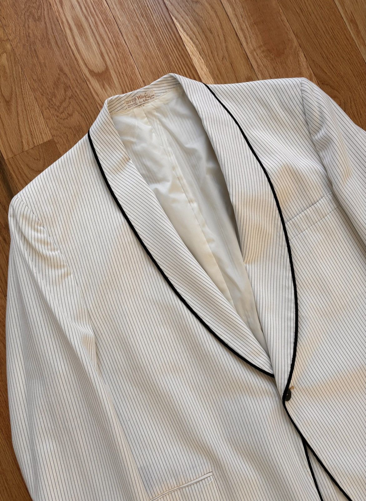 After Six After Six Vintage 40s Pinstripe White Dinner Jacket Tux 43R Size 42R - 1 Thumbnail